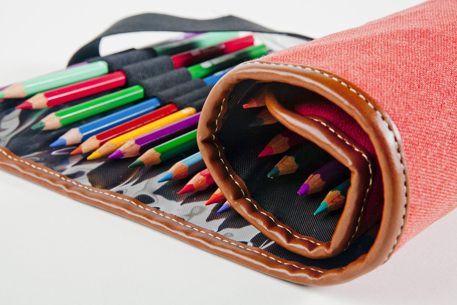 Speedball Canvas Roll Up Pencil Case, Denim W/Brown Trim, Holds Up To 36  Pencils