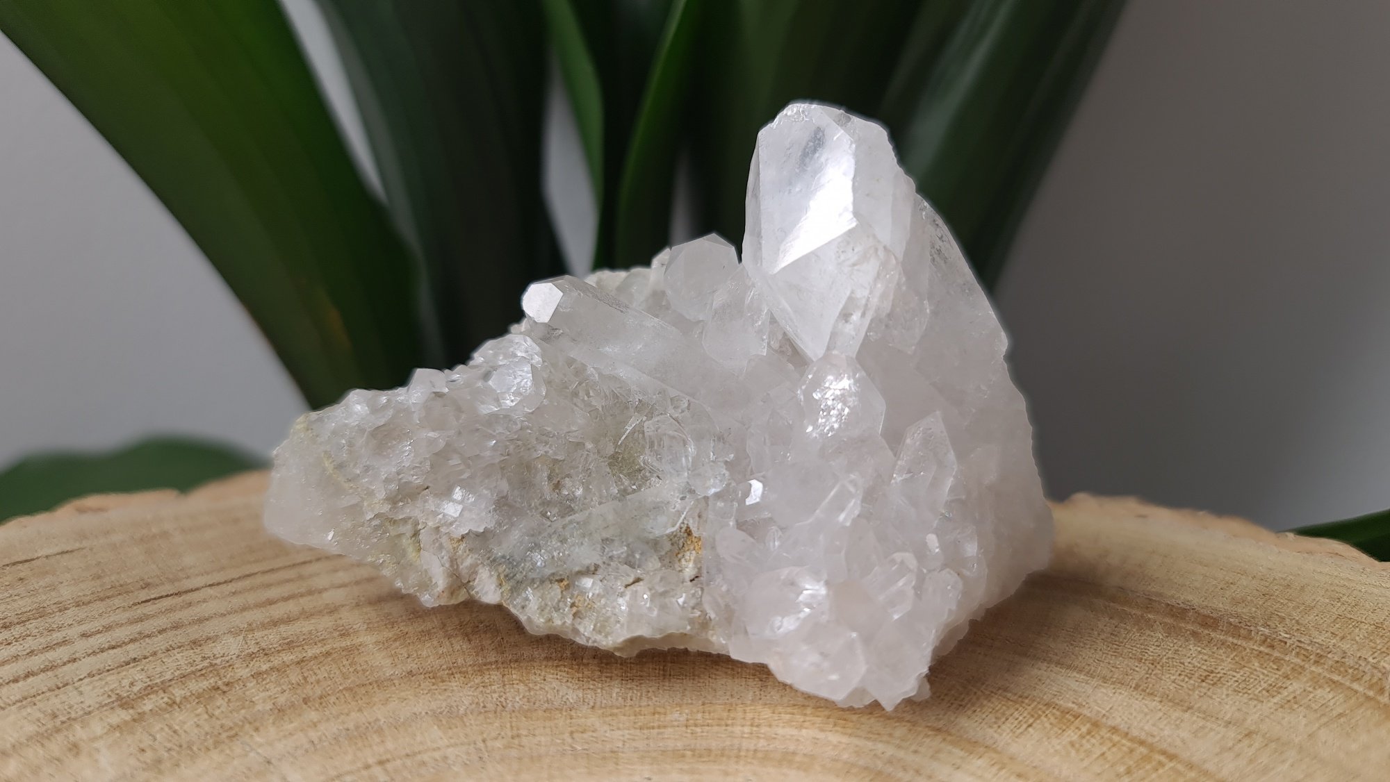 clear-quartz-cluster-4