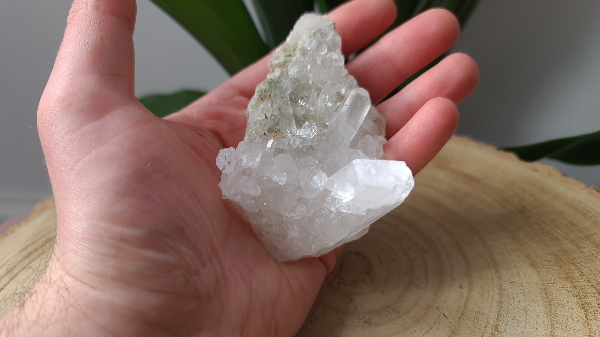 clear-quartz-cluster-5