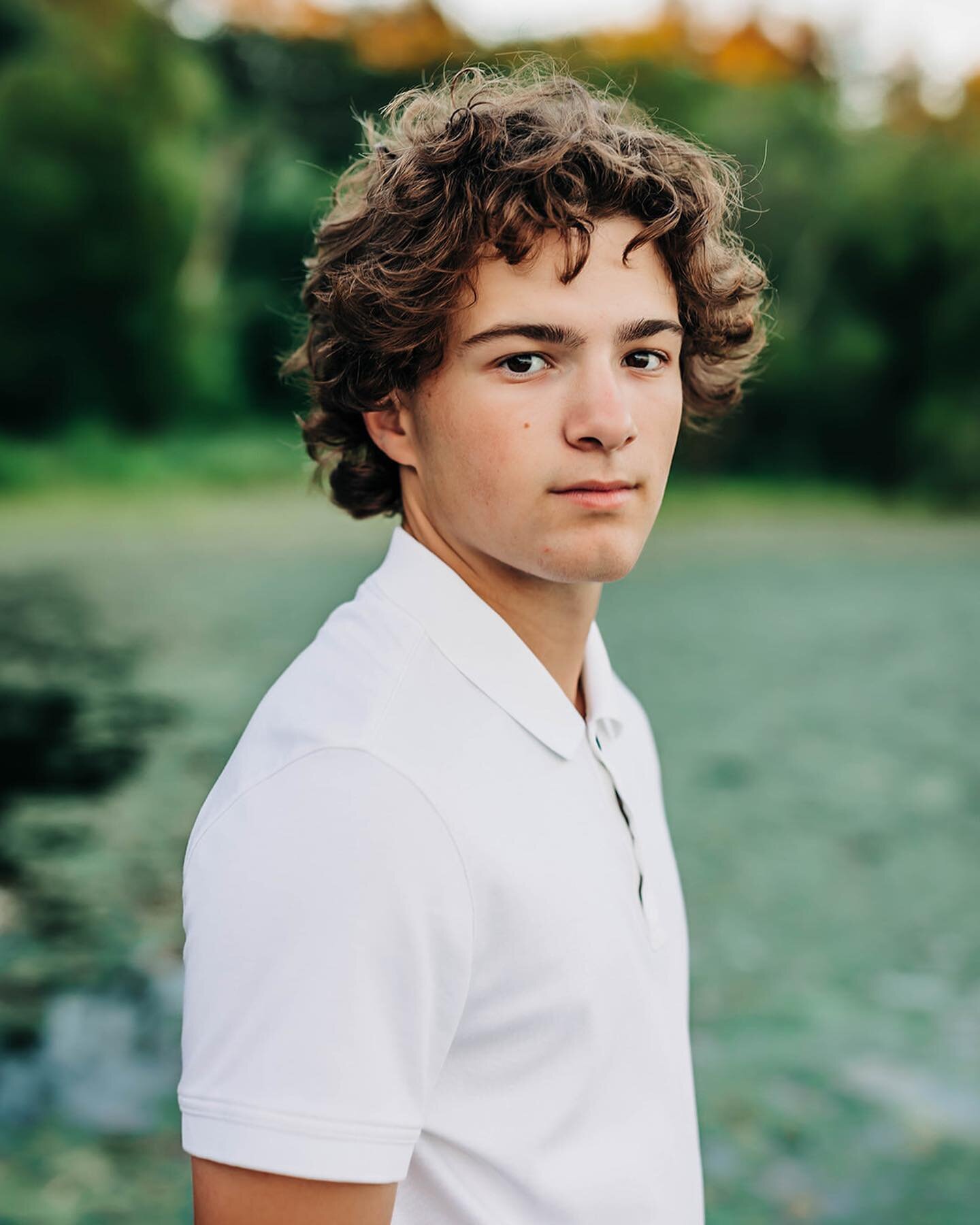 Eli! Swipe right to see this sju prep soccer player fly through the air! AND, swipe to see his twin! Look familiar from yesterday&rsquo;s post? 🥰 @eli_perry20 @jaden.perryy