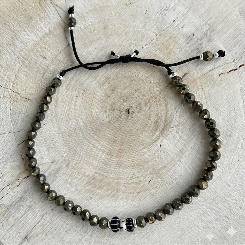 bracelet-homme-pyrite-graine-lotus-bijou-homme-artisanal.jpg.PNG