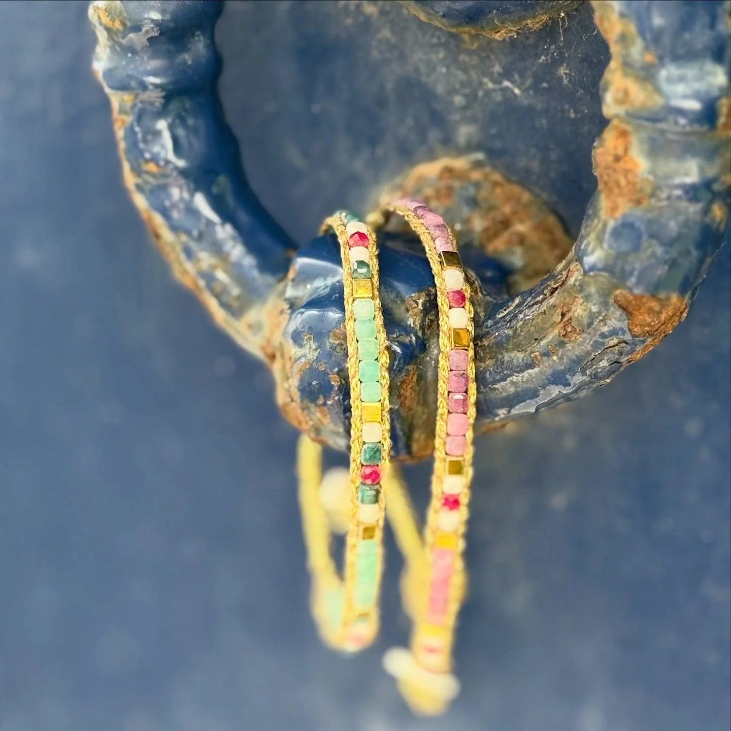 Une passion pour les portes anciennes ✨
Les couleurs, l&rsquo;usure du temps et&hellip;le myst&egrave;re cach&eacute; derri&egrave;re chacune 💫
Pure invitation &agrave; l&rsquo;imagination.

Petite escapade &agrave; Cadaqu&egrave;s&hellip;
Un d&eacu