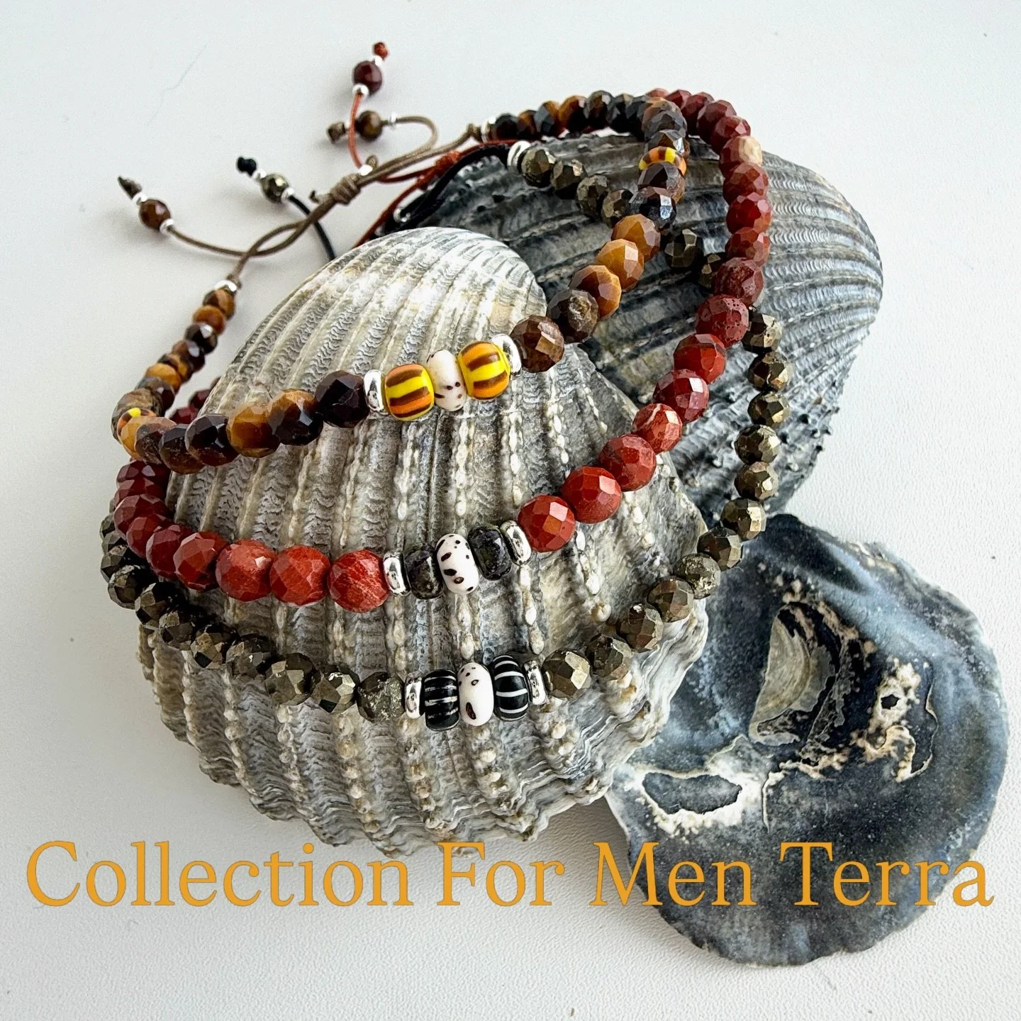 Nouveaut&eacute;s Printemps &Eacute;t&eacute; 2026 ✨

Les derniers mod&egrave;les de bracelets sont enfin disponibles sur le site 🤩

Pens&eacute;s au d&eacute;part pour homme&hellip; mais totalement mixtes, &agrave; porter selon vos envies 💫 &agrav