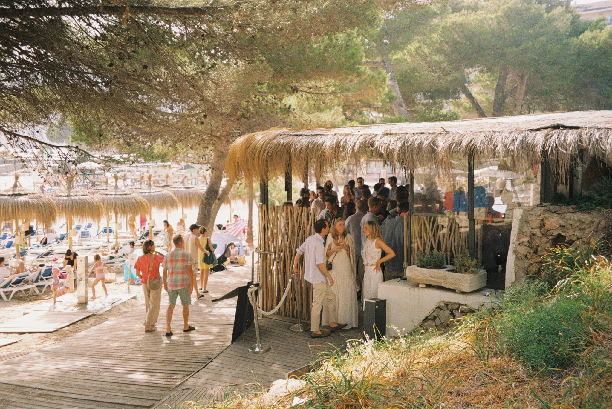 wedding-analog-film-photography-finca-biniorella-20R1-07399-0001.jpg
