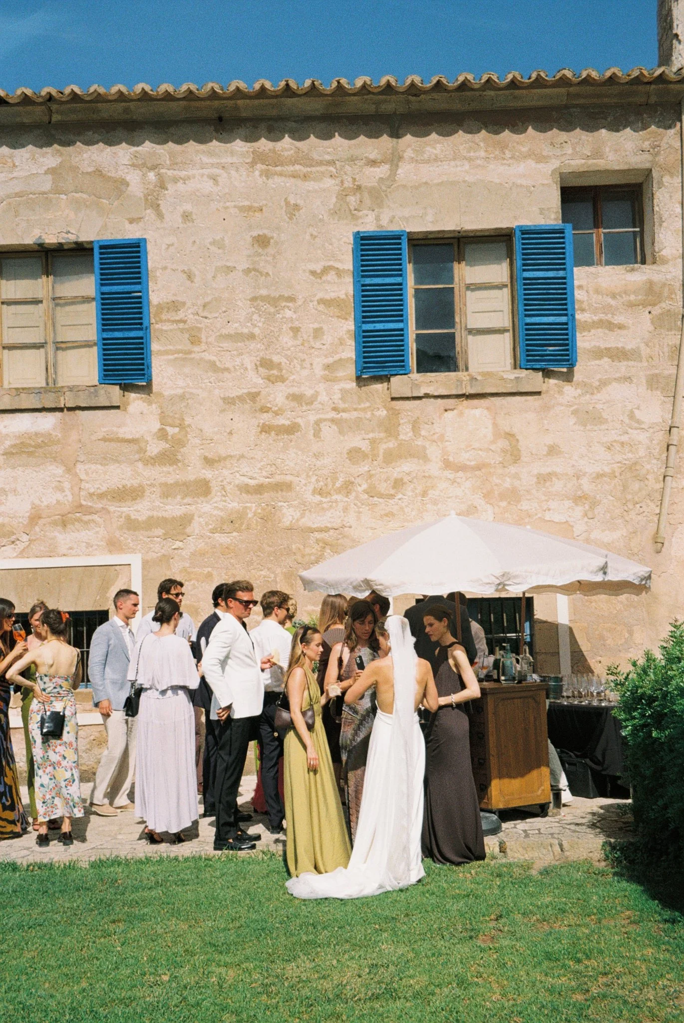 wedding-analog-film-photography-finca-biniorella-39R1-07399-0027.jpg