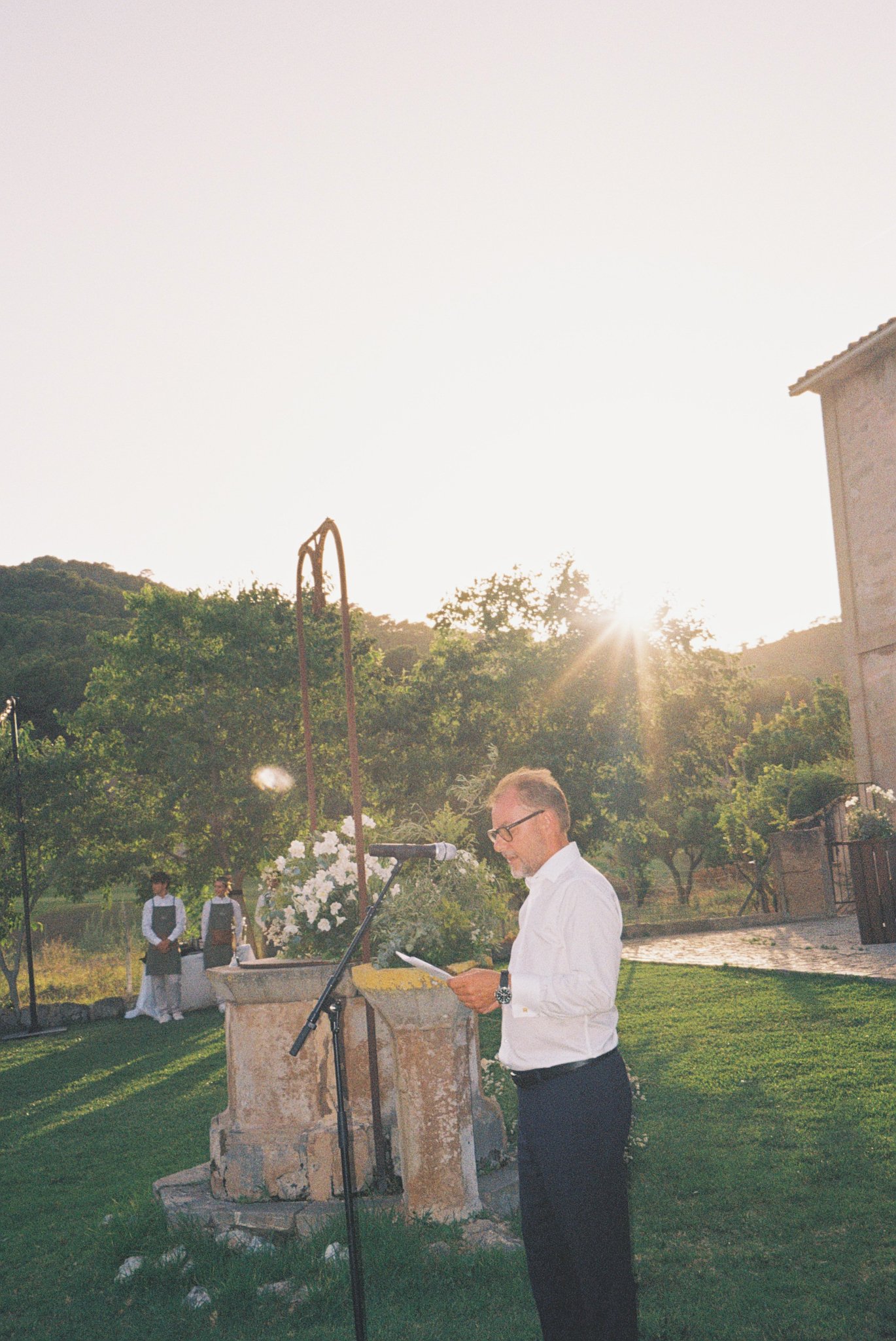 wedding-analog-film-photography-finca-biniorella-47R1-07399-0035.jpg