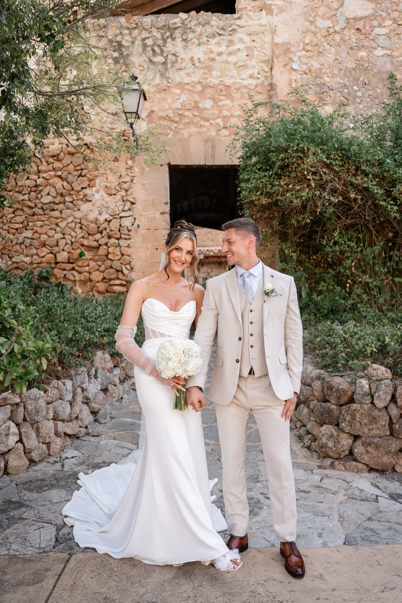 013-Lauren-Tom-Previews-A7402405.jpg