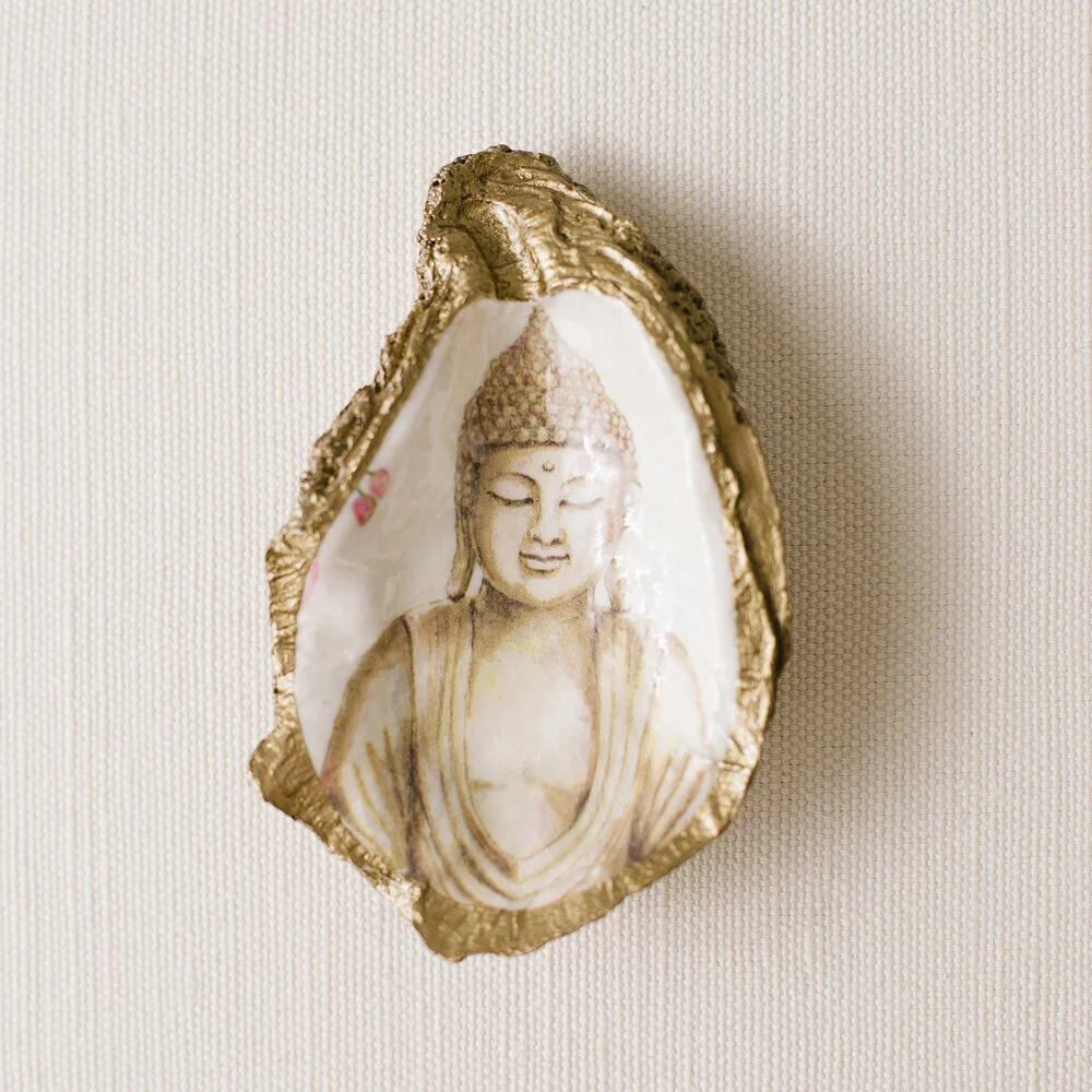 Coastal Calm Oyster Necklace main image 1
