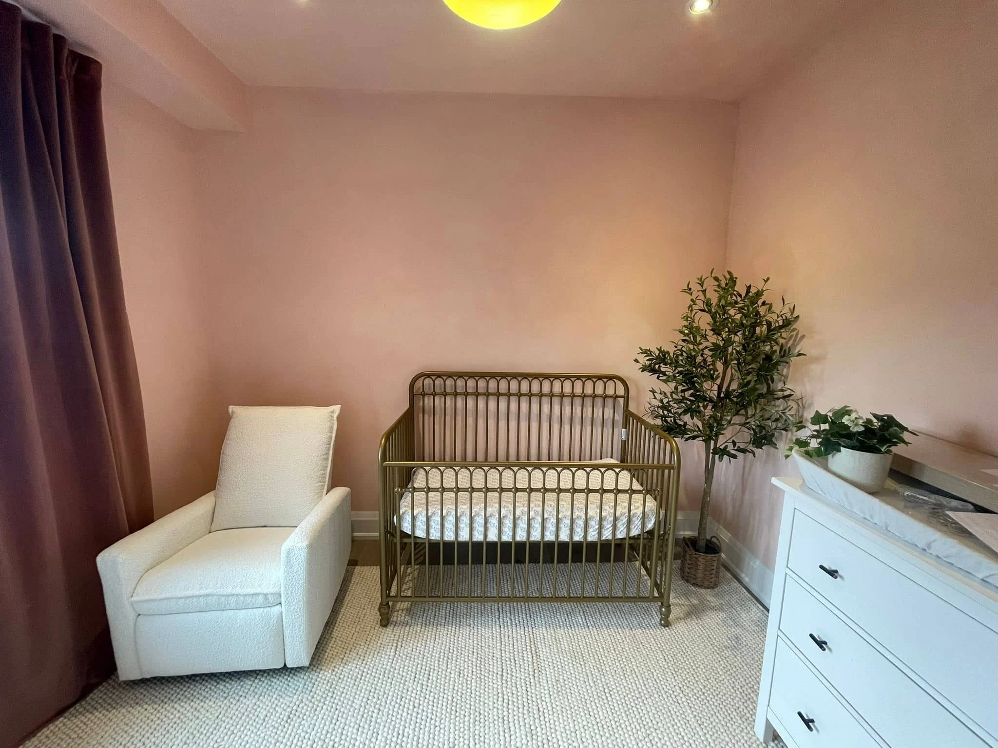 Paint Colours That Create a Relaxing Nursery Room | Encore Painting Ltd.