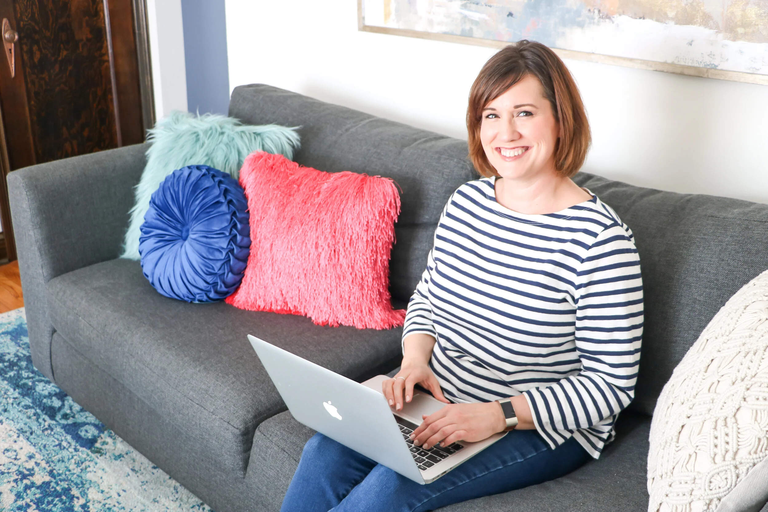 anabelle malcolm copywriter copy coach on couch.jpg