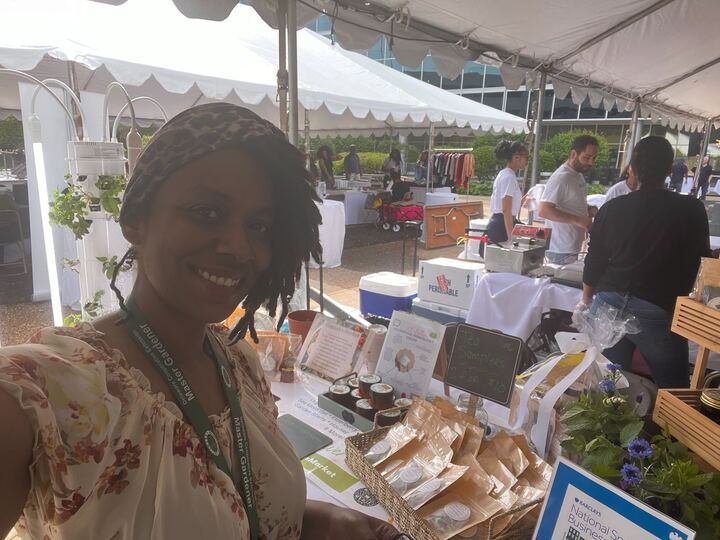 Happy Teacher Appreciation Week! 🍎✏️📙 

Join us at West Side Grows Together as we celebrate the incredible educators shaping our community into a hub of knowledge and growth.

Meet Jamie - A dedicated Nature Educator and  our Outdoor Global Classro