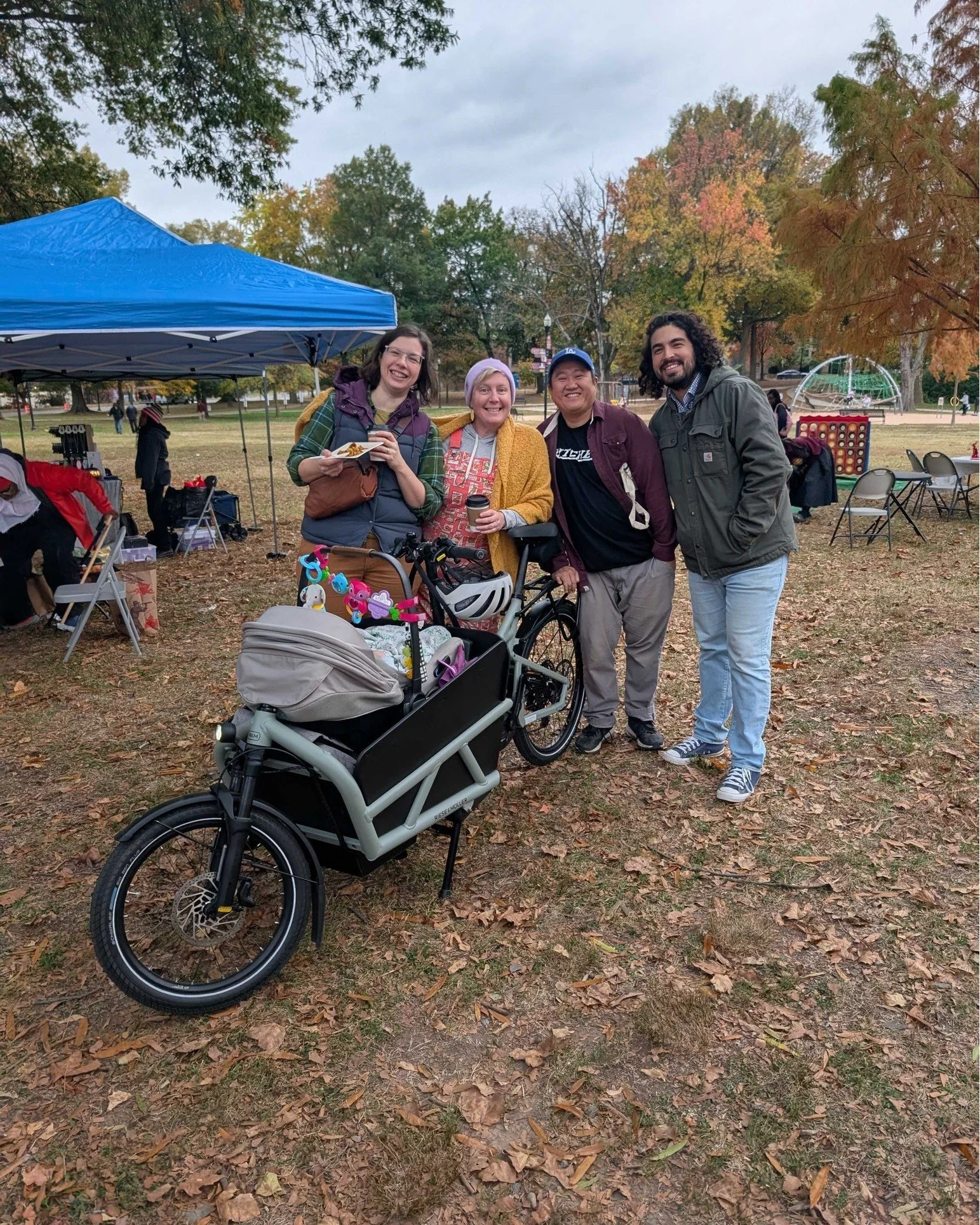 Happy World Bicycle Day! 🚲 

However you roll through the neighborhood, the West Side Farmers Market at Cool Spring Park will be ready for you on June 10th at 3:30pm. Bikes, strollers, wheelchairs, unicycles and everything in between are always welc