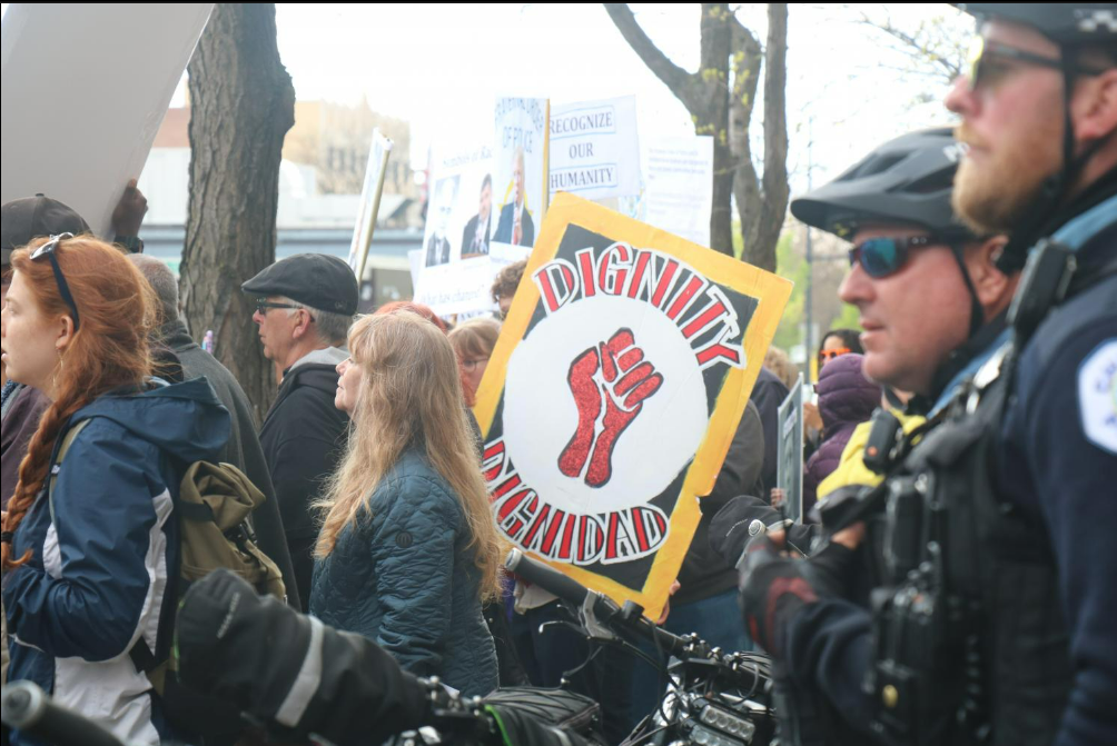 The DePaulia: Protest against CPD union in Near West Side ends in 12 arrests