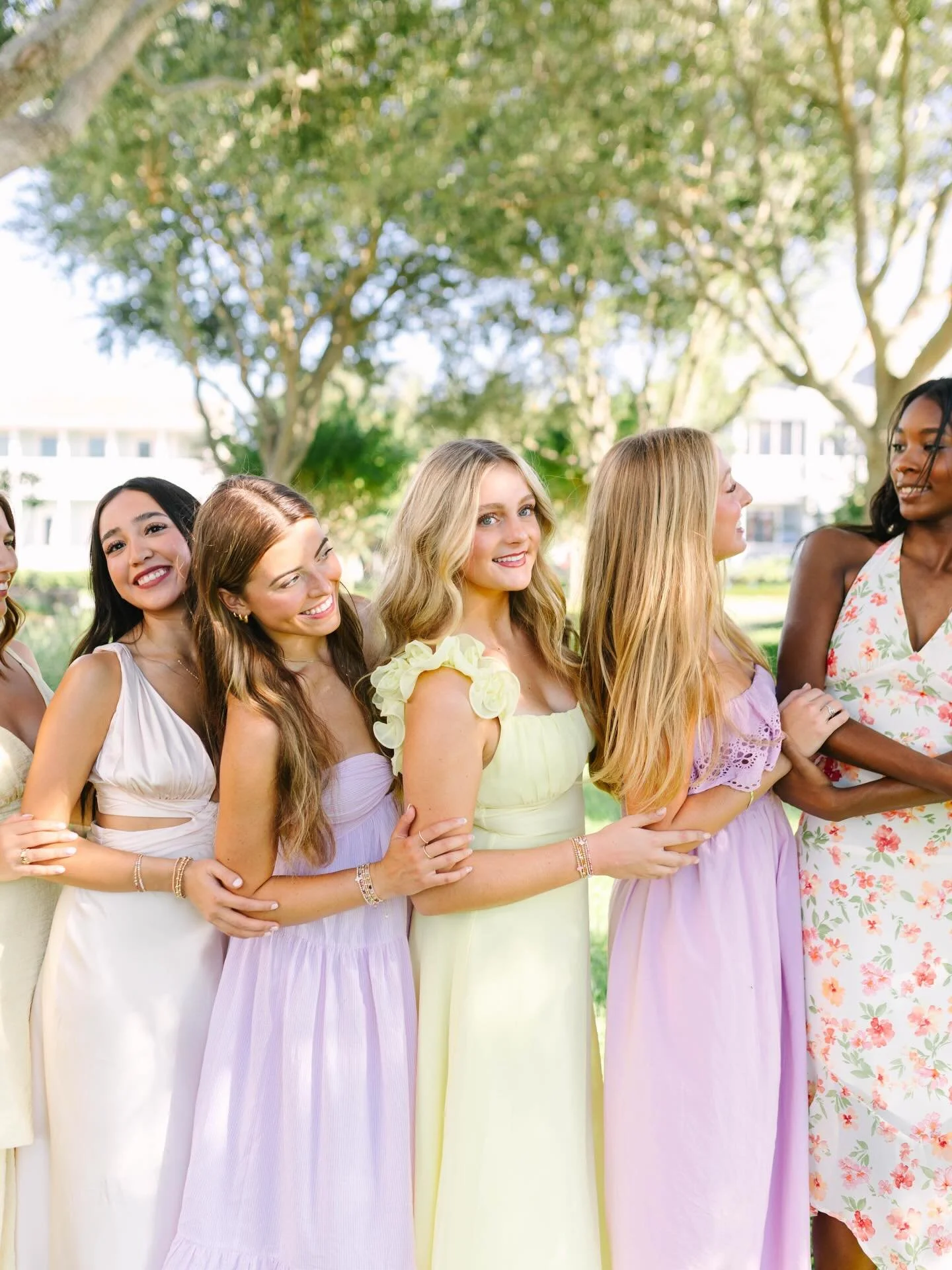 a few spring dates left 🌷 dm now to secure your spot!!