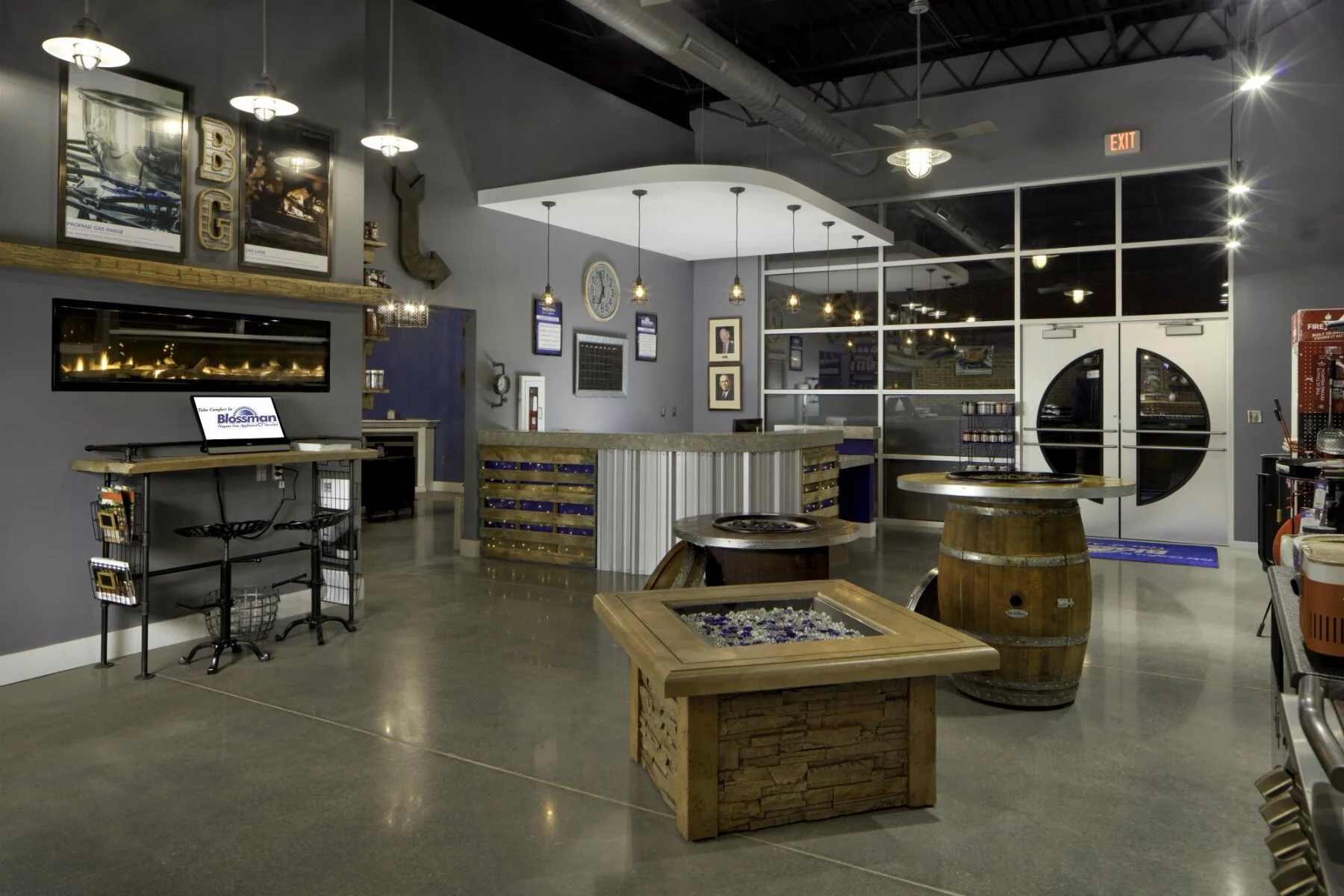 Blossman Gas | Hendersonville — ROWHOUSE ARCHITECTS