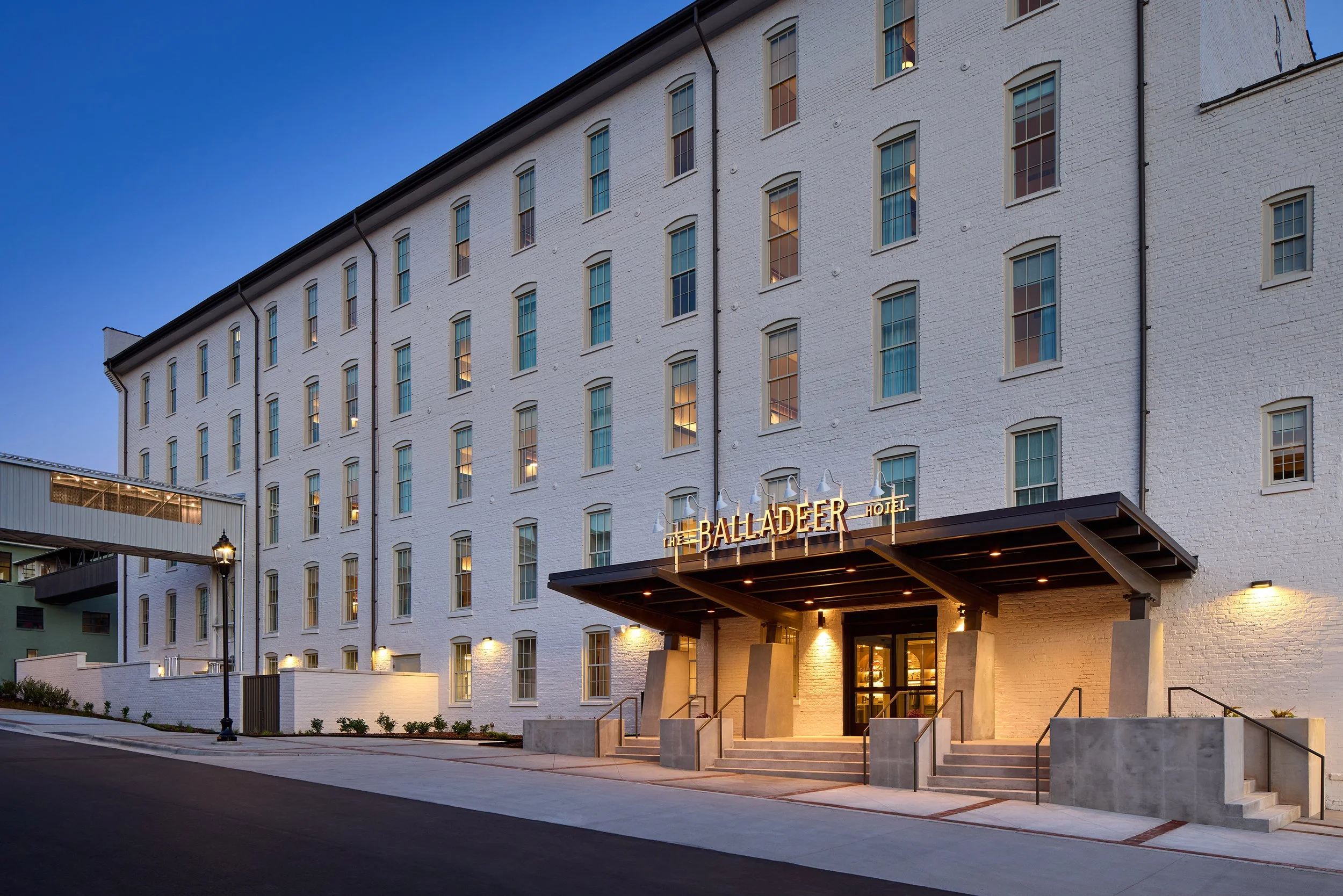 TX_GSOMB_Exterior_Evening_small.jpg