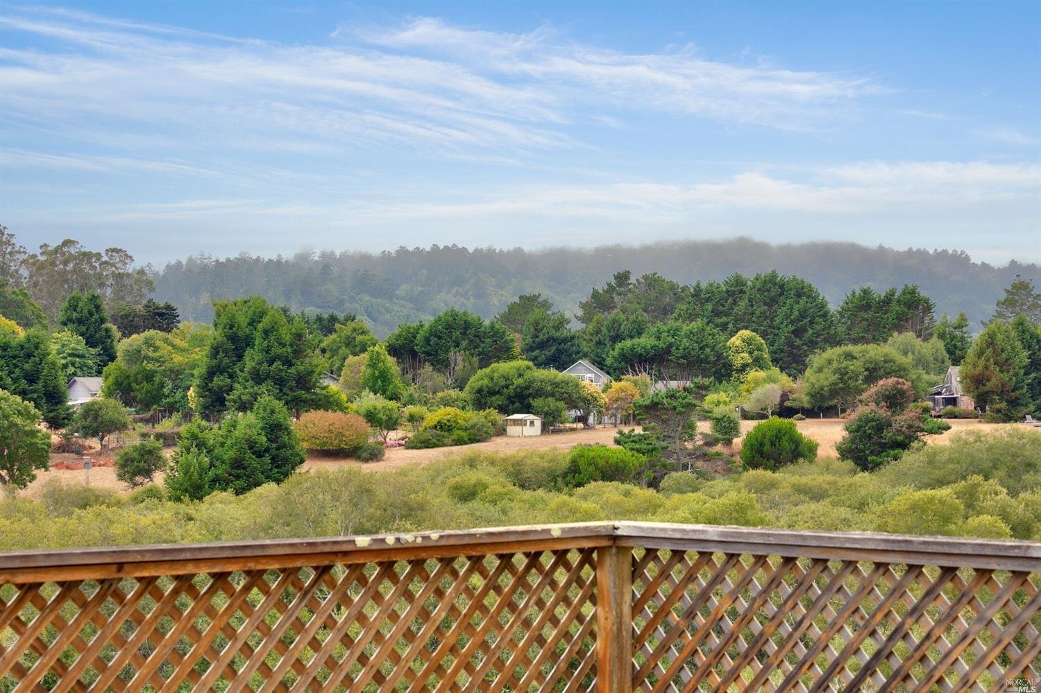 50 Knob Hill, Pt Reyes Station - $1,007,000