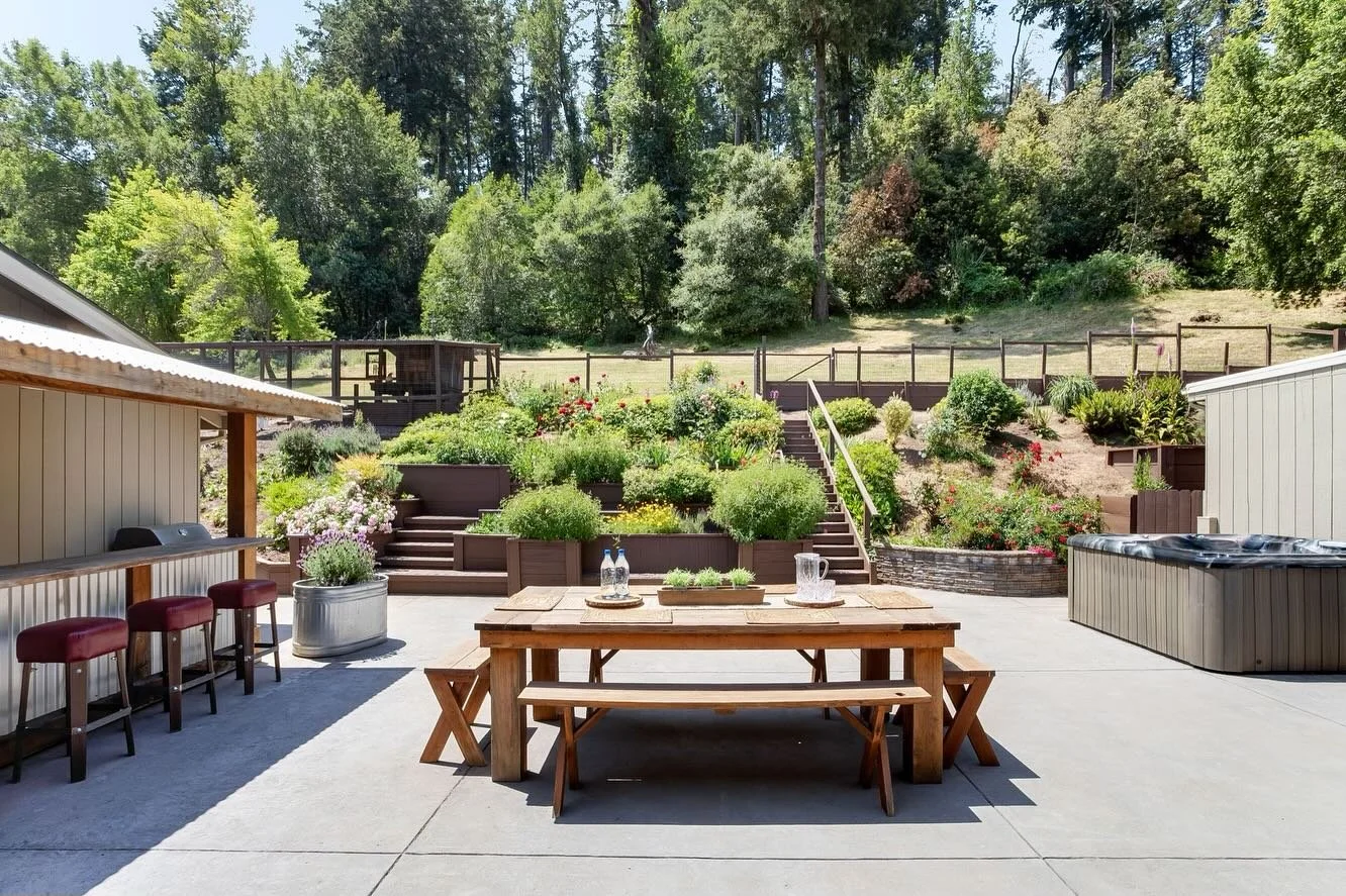 #JustListed! Rustic charm in the heart of San Geronimo Valley! This lovely home situated on a private, sunny .73 acre lot features 4 bedrooms / 2.5 baths and 3,395 sqft of good old country living coupled with modern amenities. 433sgv.com for more inf