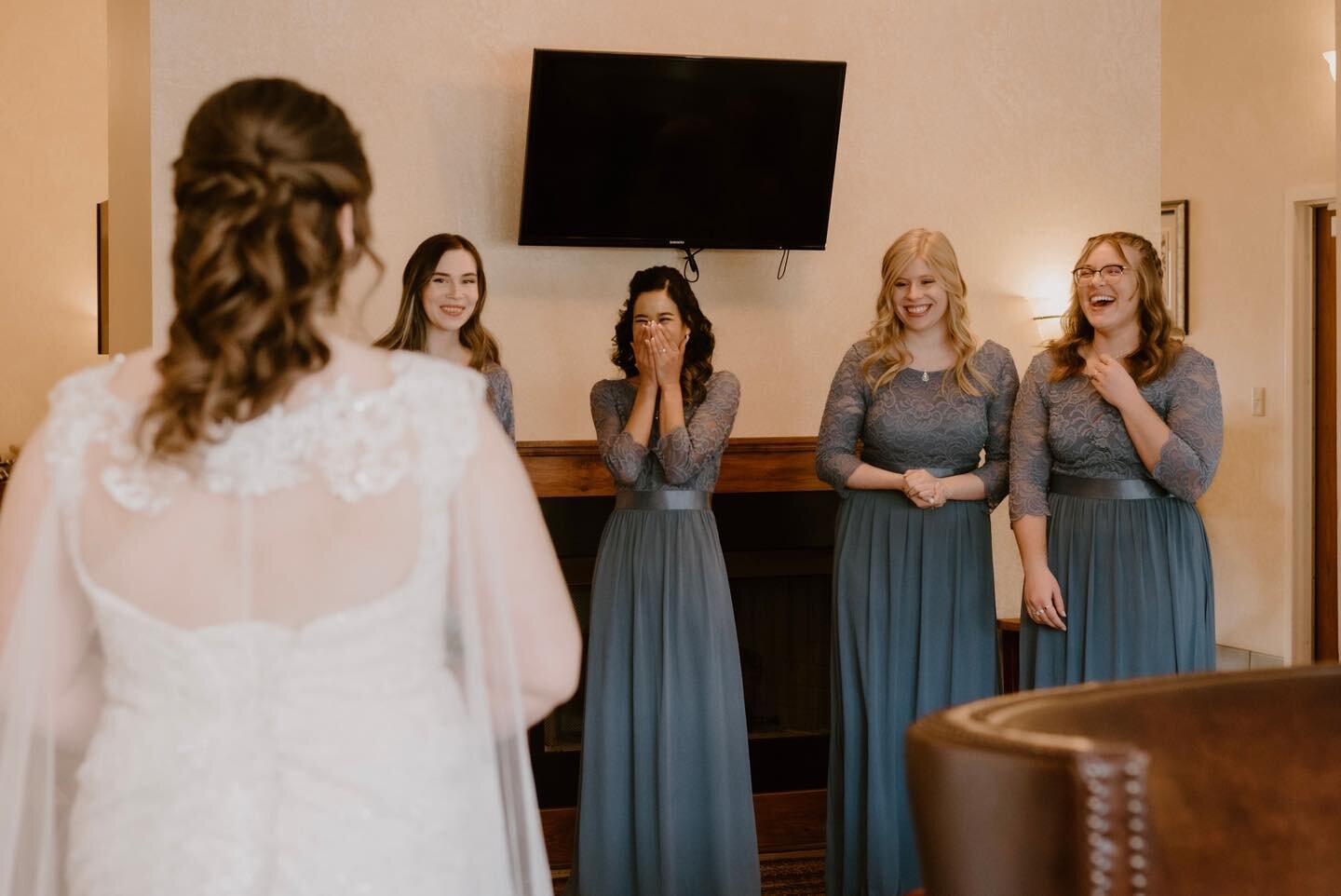 Do we support a first look with your bridal party? Yes, yes, yes!😍 In fact, we are very pro first look! 

When you book at Century Farms you&rsquo;ll get access to our Booked Couples Resource, which gives you a deep dive into why we encourage a firs