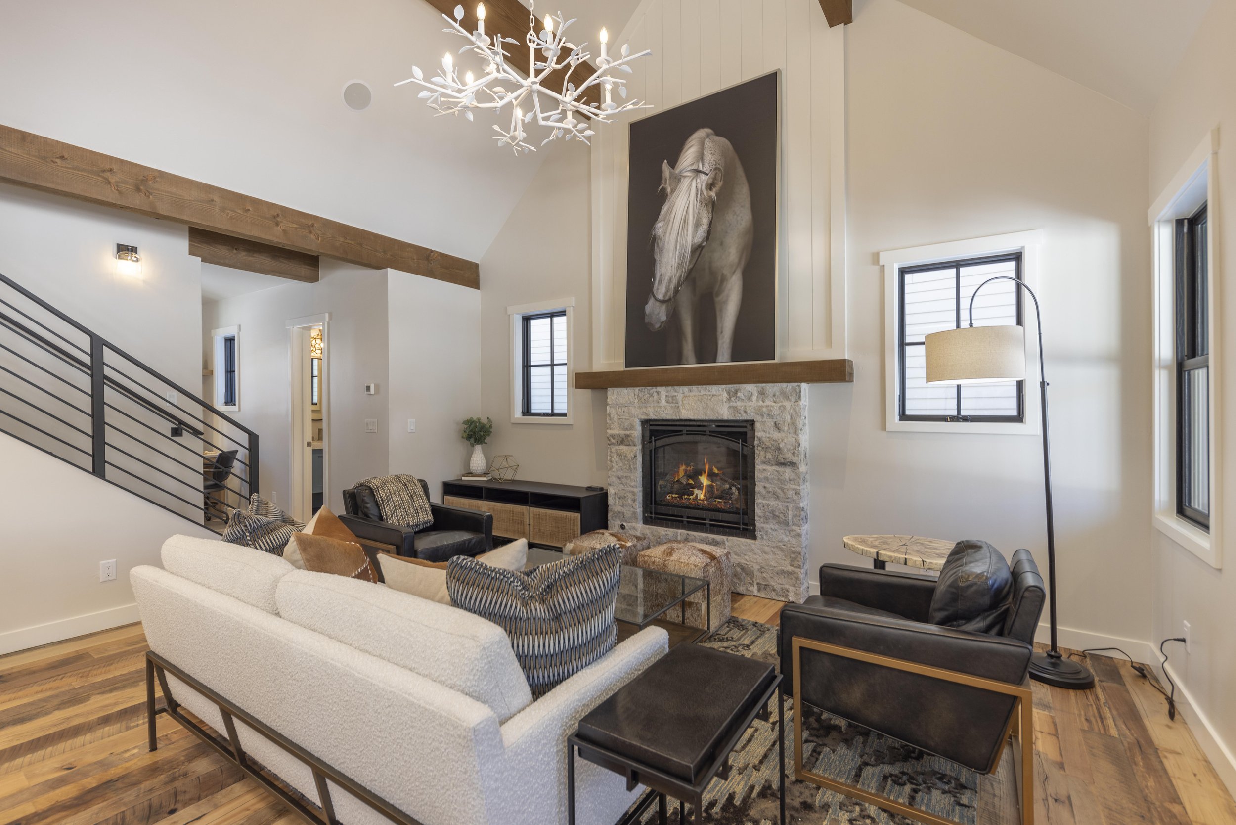 208 N Ridge St 12.jpg