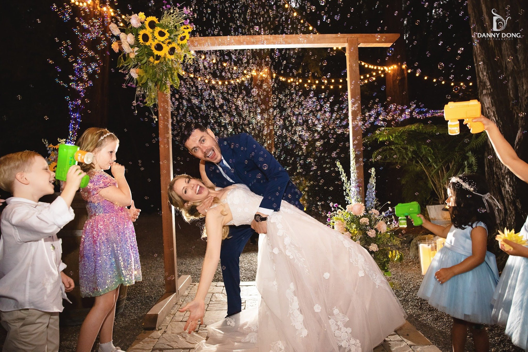 Wrapped in love, surrounded by laughter, and floating on bubbles ✨
This is what pure wedding joy looks like. Congratulations, E + J! 
🩷
🩷
🩷
Venue: Deer Park Villa @dpvweddings 
Photography: Danny Dong Photography @dannydong 
🩷
🩷
🩷
#weddingdayjo