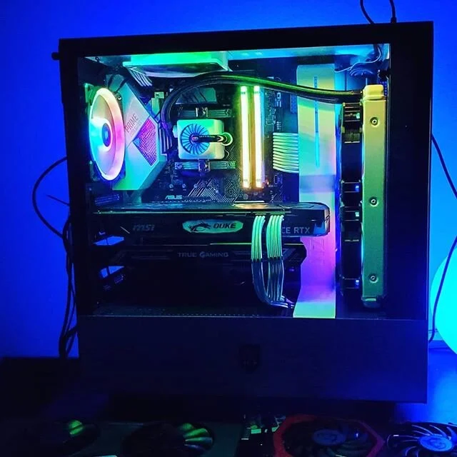 Here's our first build!
&bull;
Follow @neron_pcs for more like this!
&bull;
#pc #pcgaming