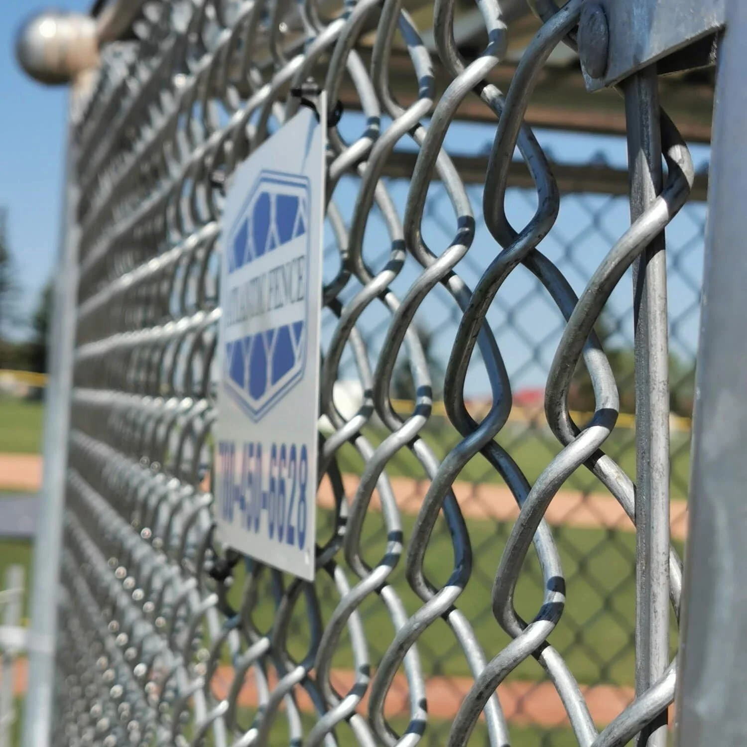 edmonton+fence+company.jpeg