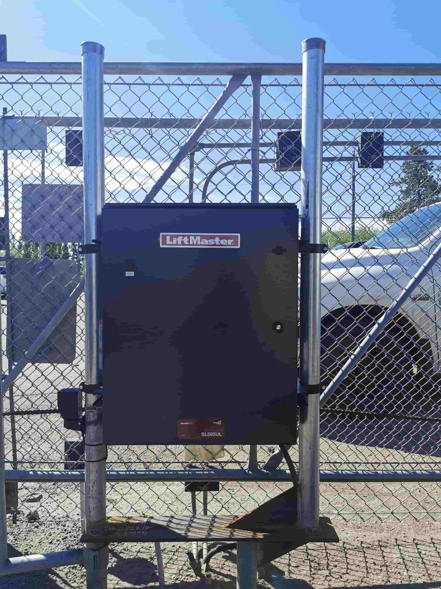 Automatic Gate Installation Edmonton | Atlantic Fence