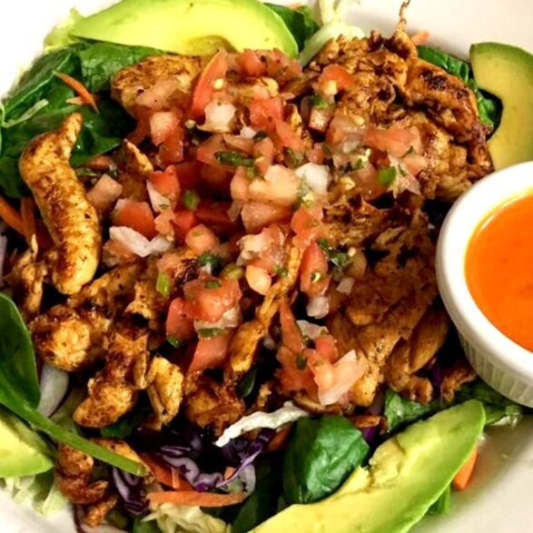 Cinco Amigos Spinach Chicken Salad