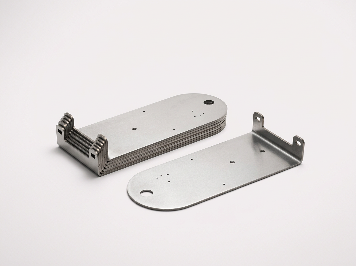 Bare Winch Plate (No Battery Adapter)