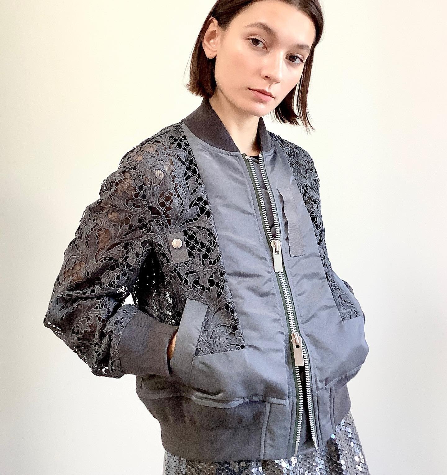 New from Sacai 🌚🐭☑️
#sacai #newcollection #lace #bomberjacket #cardigan #greyisthenewblack