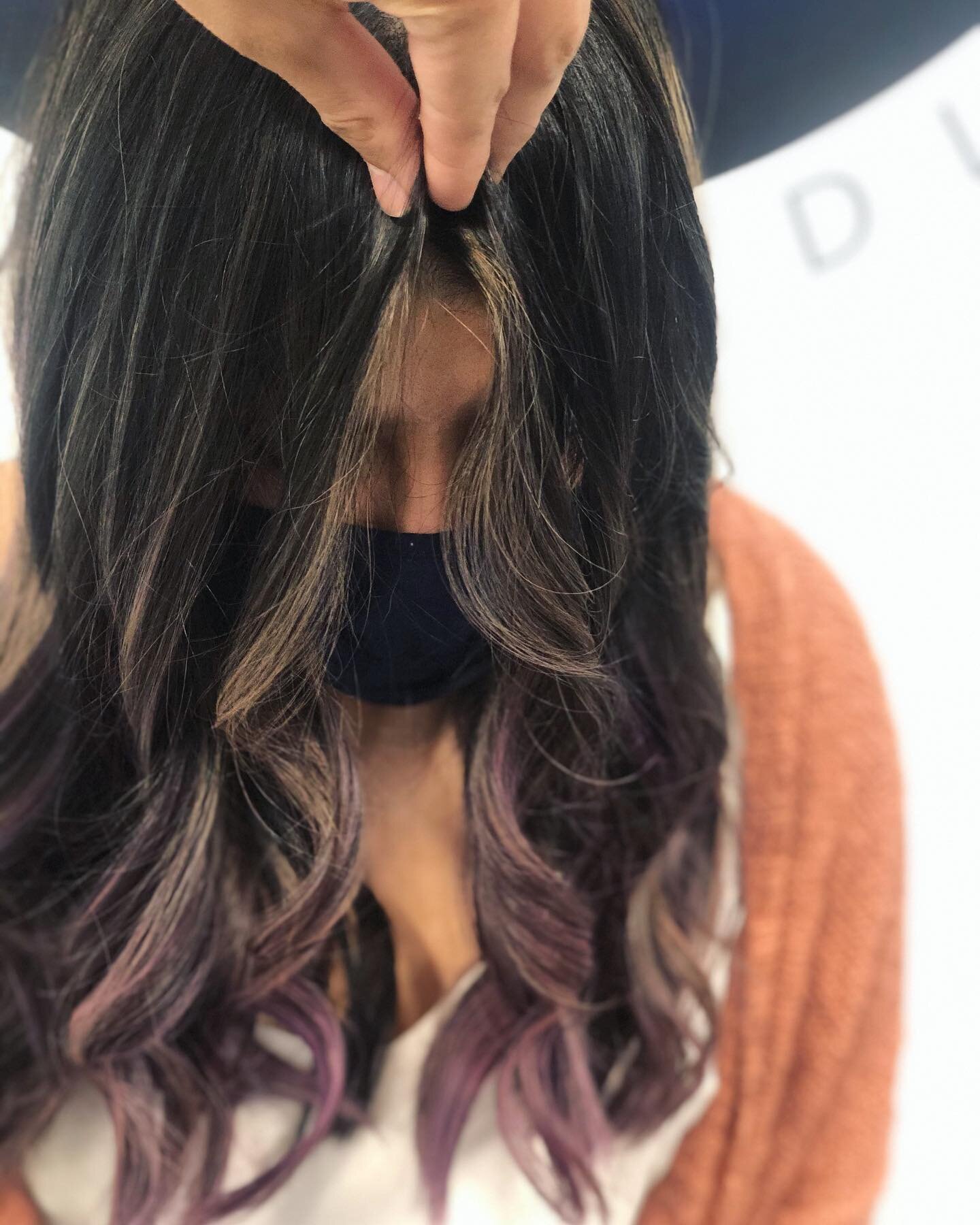 What do you think 😁

We did a balayage and toned her hair with 8vb, and 8t! And melted it down with some purple 👌🏼
