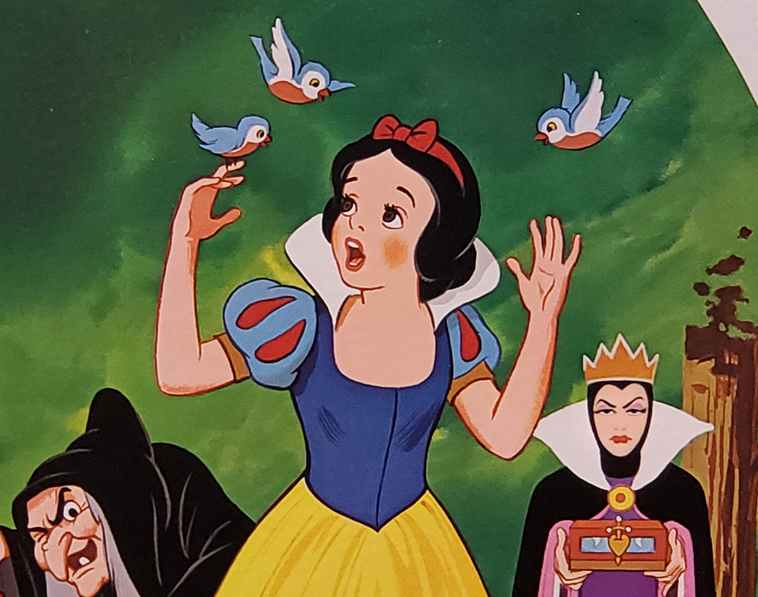 Snow_White_half_sht_closeup4.jpg