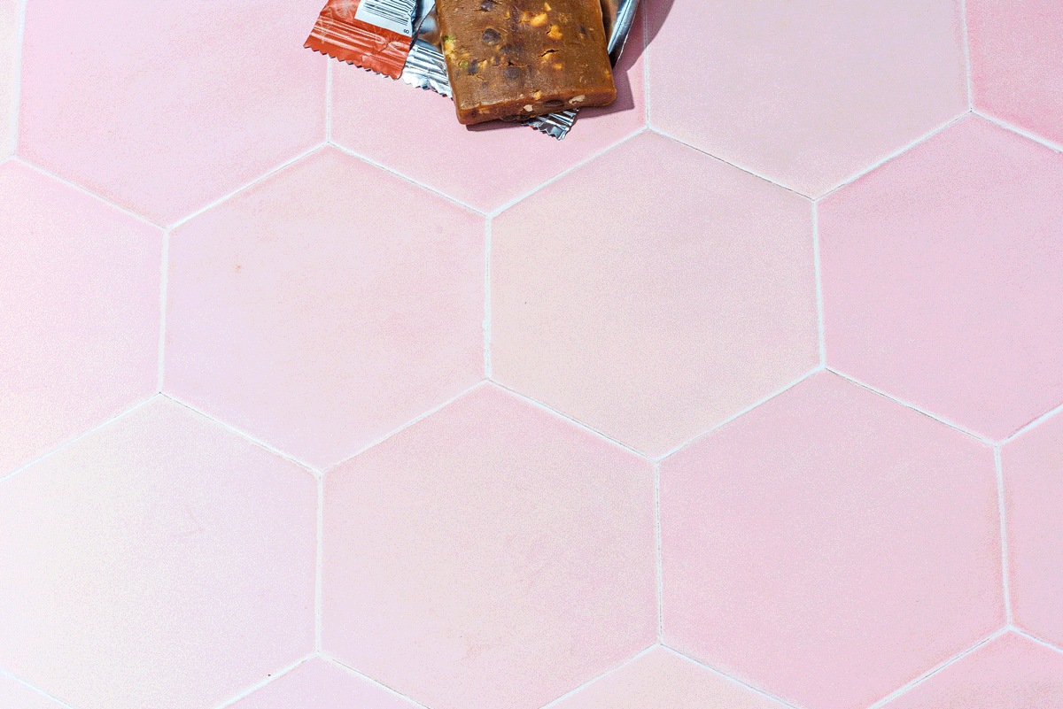 Here’s what you should avoid when choosing protein bars — and better ingredients and brands to seek out. Photo by Rey Lopez/For The Washington Post