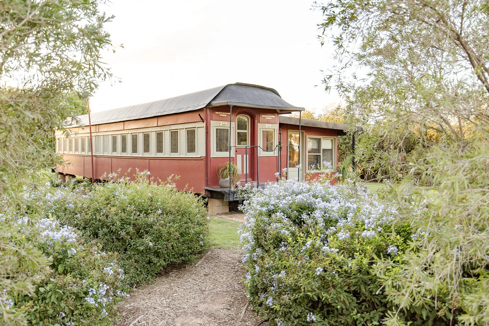 Red Rattler Plan Red Rattler Retreat - Unique farmstay accommodation in Warren, New ...
