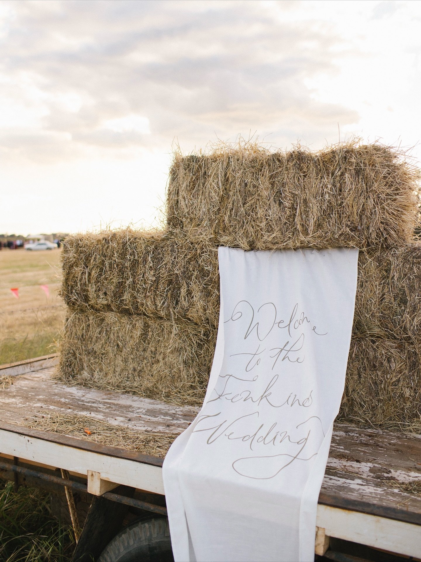 When the only styling request is &ldquo;tomatoes must feature on the tables&rdquo; &ndash; you know it&rsquo;s going to be a good one 🍅
 
Maria &amp; Dave transformed her uncle&rsquo;s farm into the dreamiest rustic celebration under a Sperry tent, 