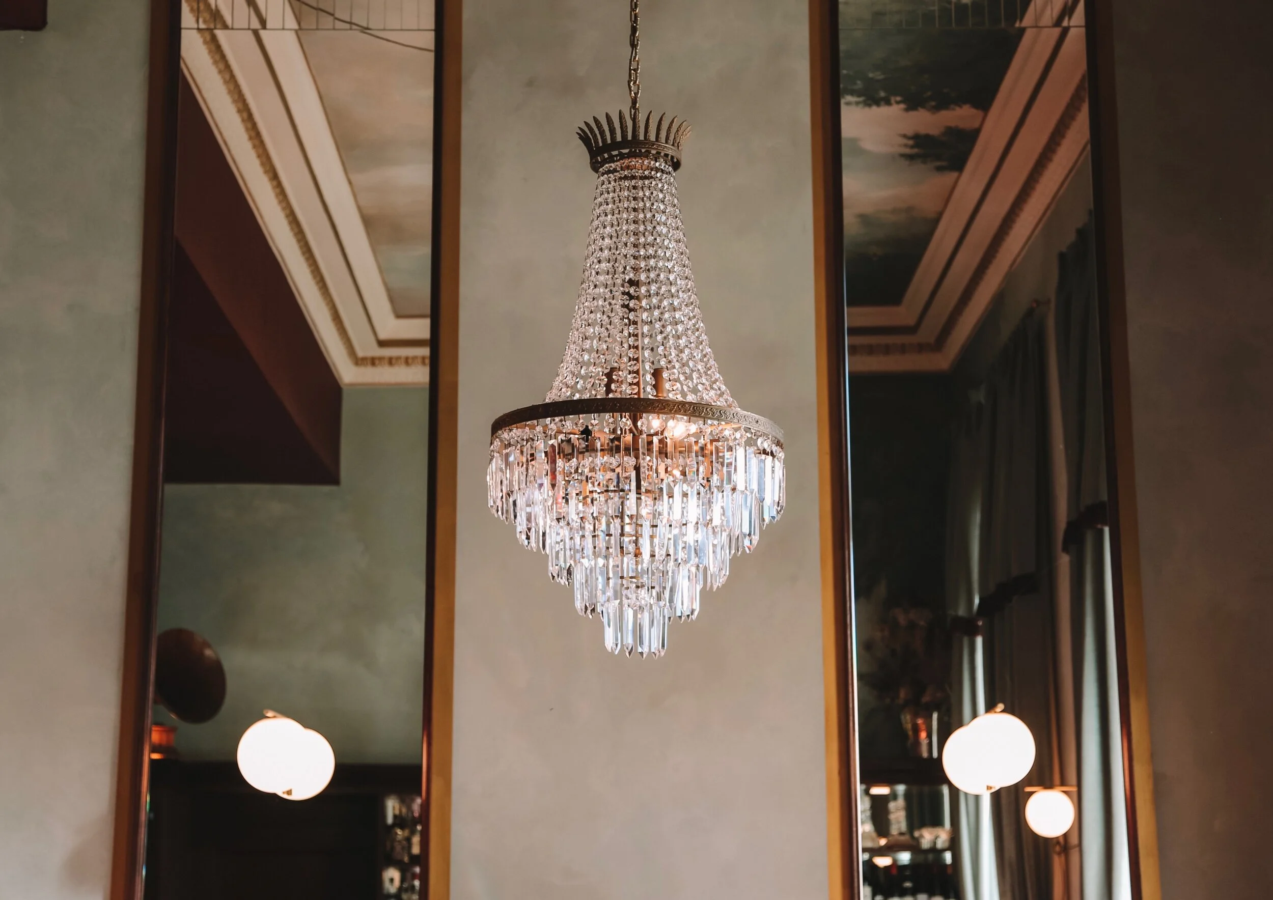 Parlour OGB 1 - Ashleigh Robertson.jpg