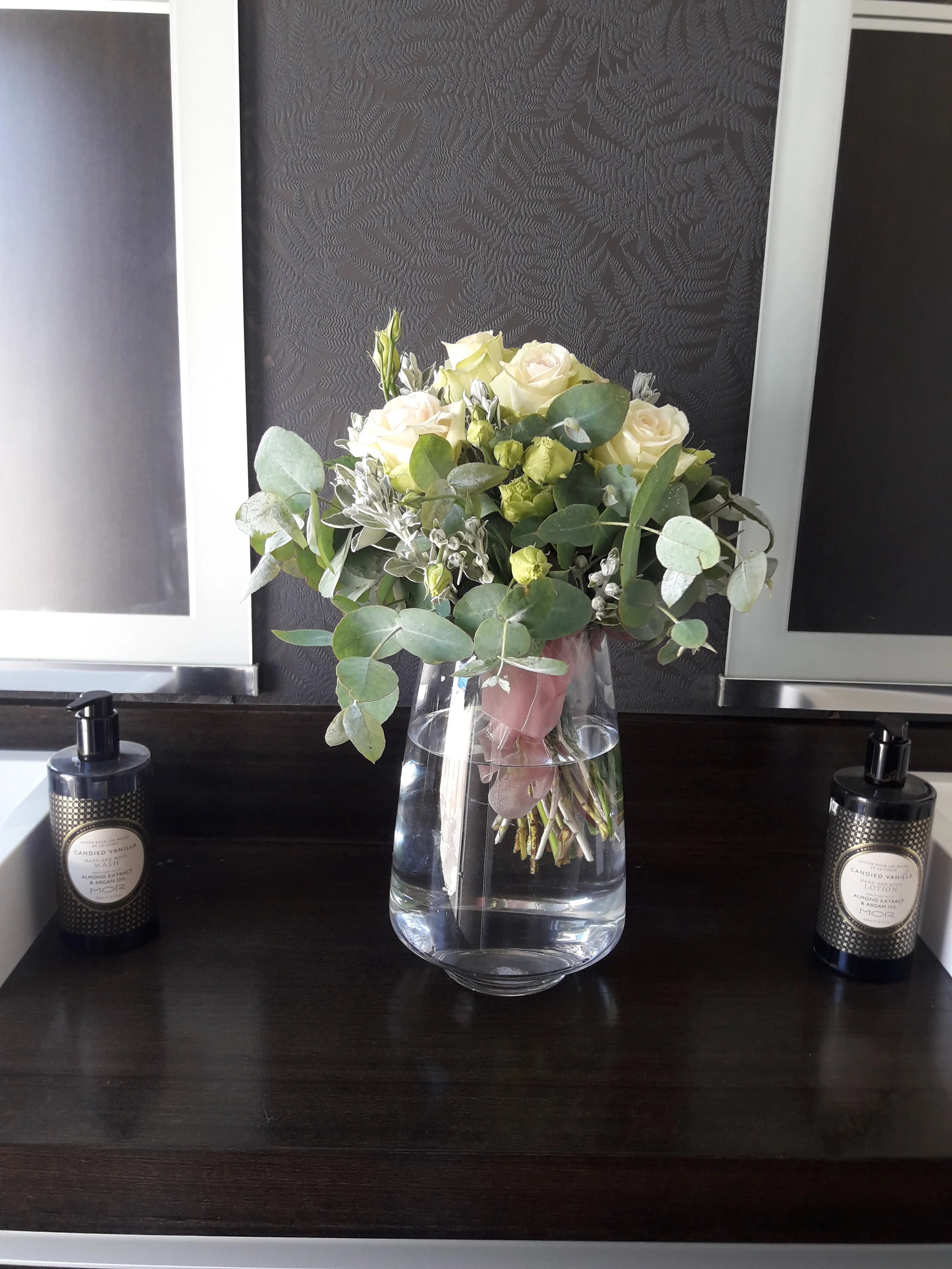 Flowers LuxLoos - Hayley Newlands-Carter.jpg