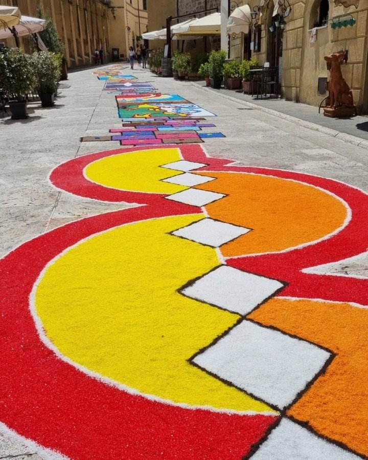 This weekend, the charming town of Montefiore dell&rsquo;Aso transforms its streets into living artwork ✨

Flower petals blanket the streets in intricate designs for Infiorata del Corpus Domini:

&quot;Infiorata&quot; &rarr; &quot;decorated with flow