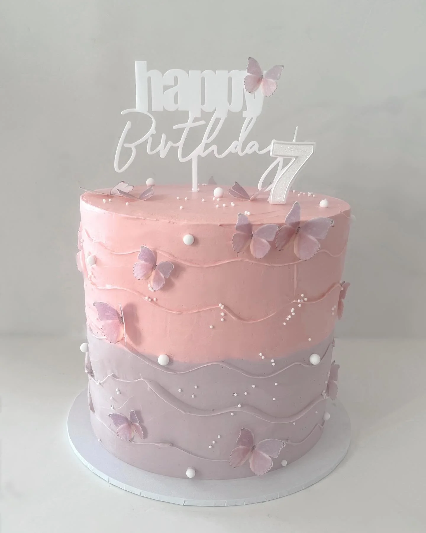 Butterfly cake for the most beautiful pair 🩷💜