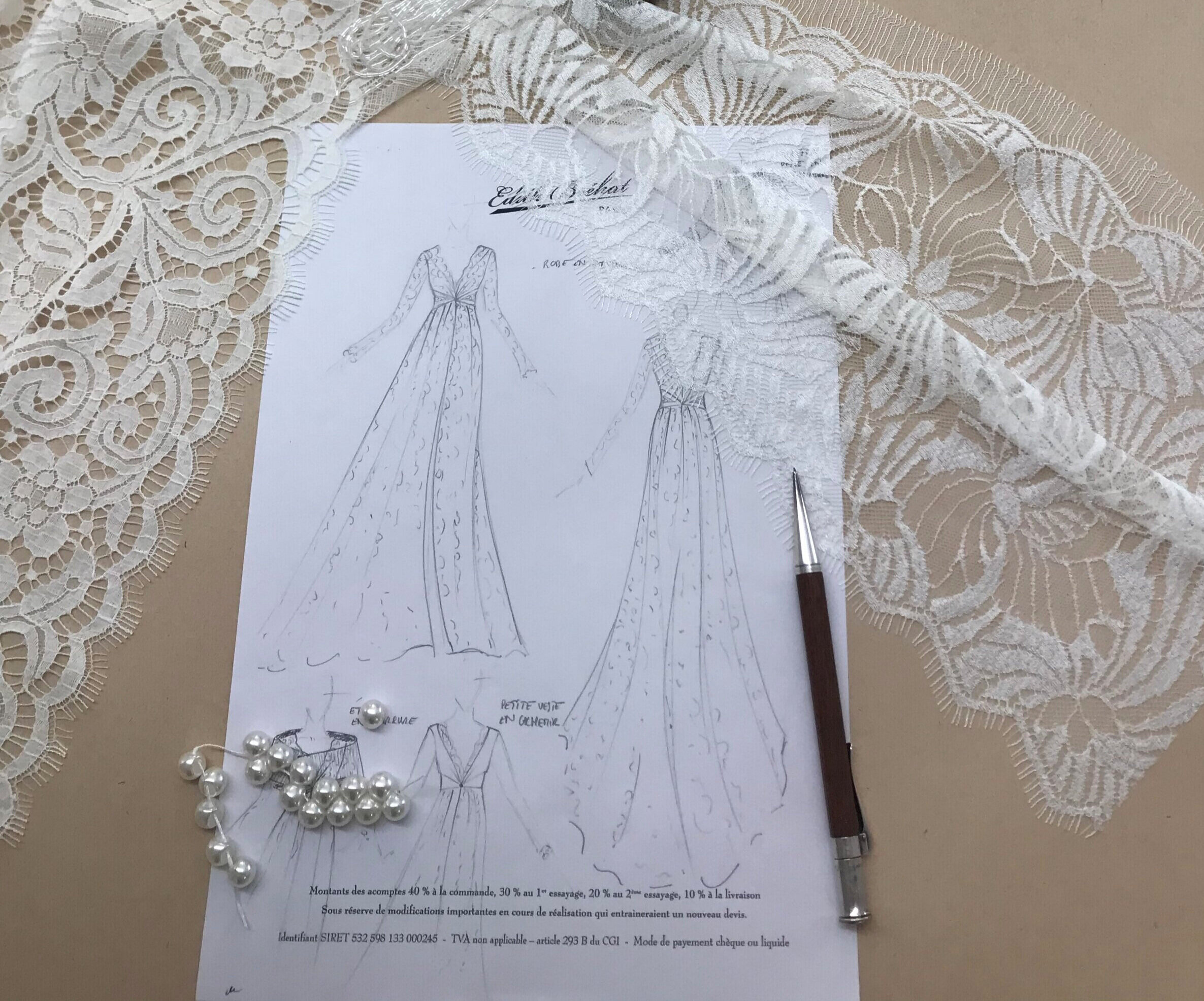 Croquis d'une robe de mariée à Paris