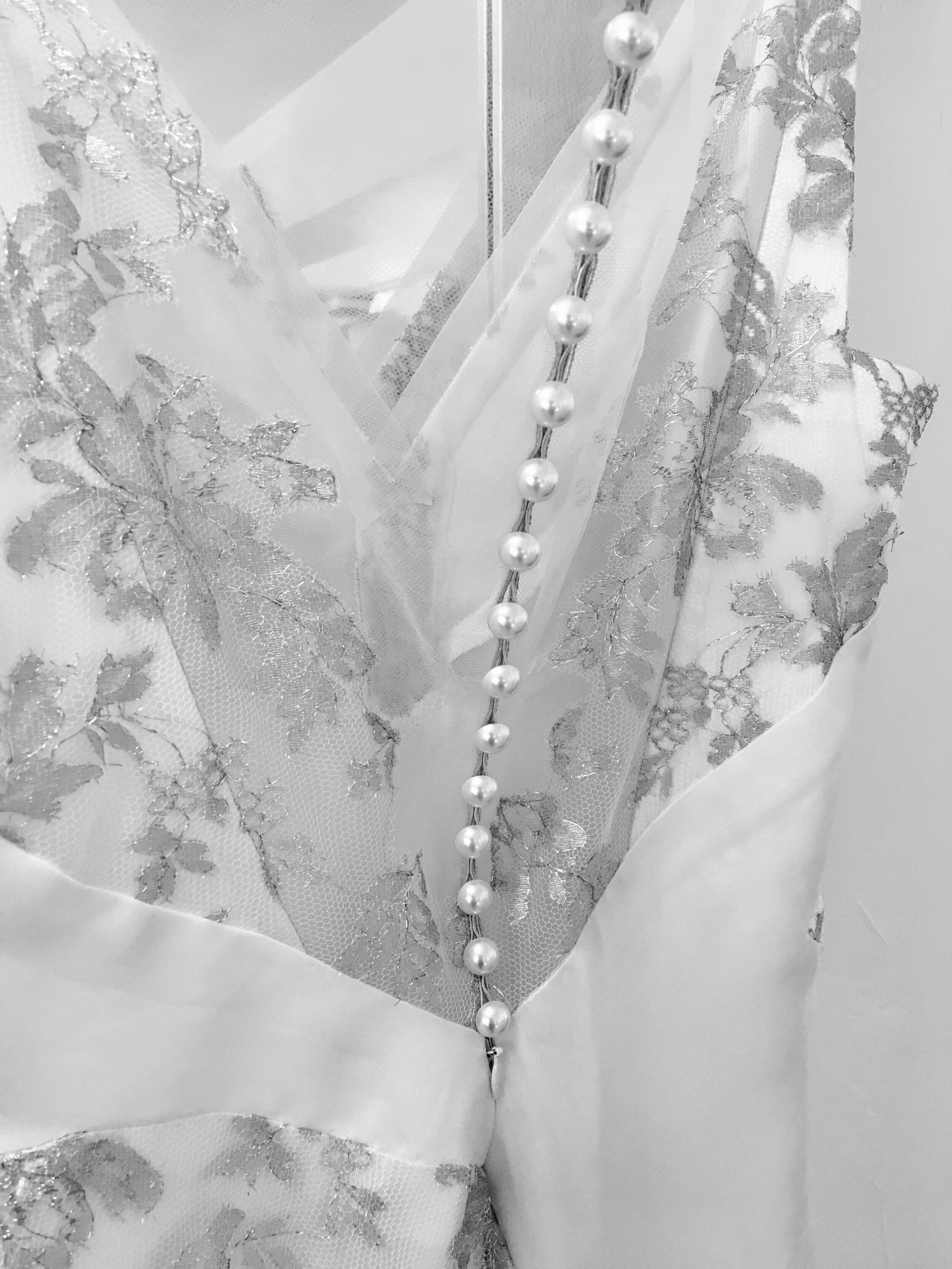 Robes de mariées sur-mesure à Paris