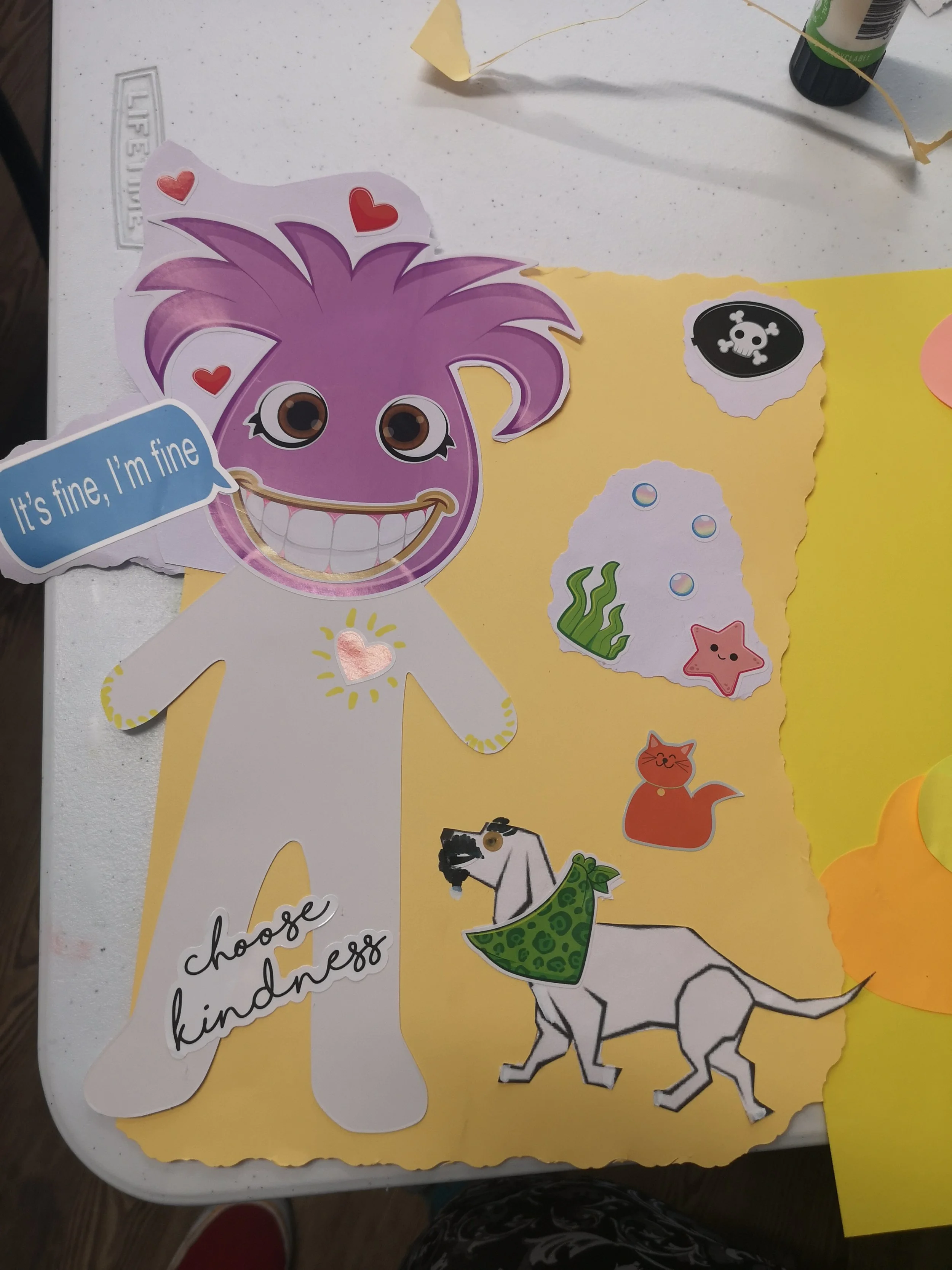 A anon on a yellow background with a white plain body and a purple pineapple like smiling head with a picture of a dog .
