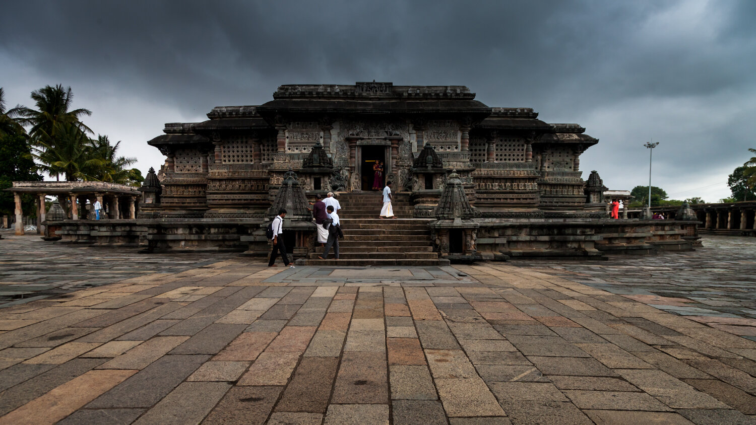  Chennakeshava Temple, belur, karnataka, India 