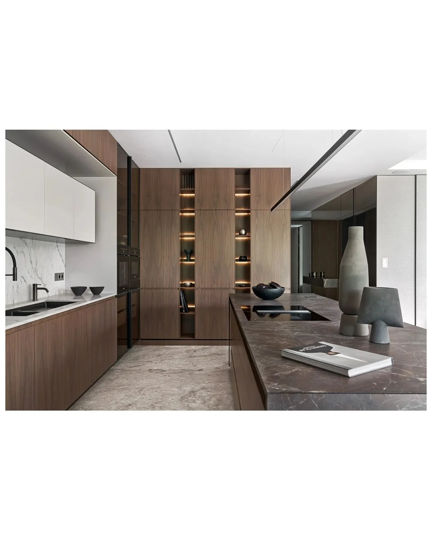 Photo shoot for @bajersokol_team
Styling by @eliza_mrozinska
As seen in @elle_decoration_polska
.
.
.
.
.
.
.
.
.
.
.
.
.
.
.
#architecture #architecturephotography #modernluxury #modernapartment #interiordesign #interiorphotography #interiordesignph