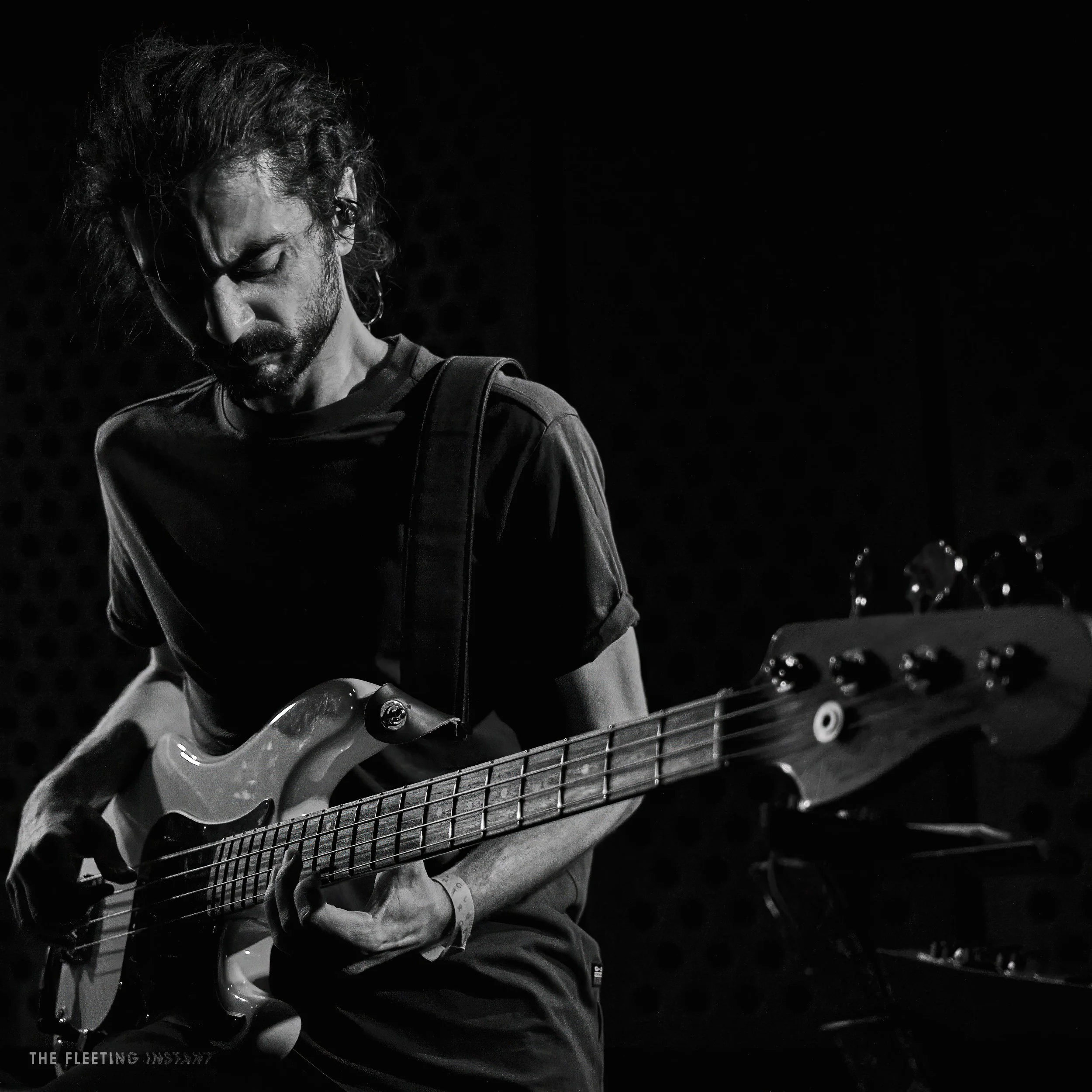 Om la luna (01) - Bucharest, Control Club, 2025