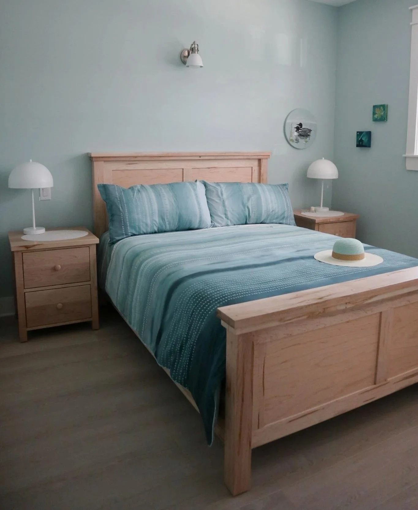   Handcrafted Mennonite Furniture  
  Solid Wood. Built to Last a Lifetime.  

  Shop Now  