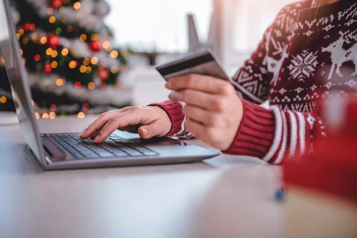 Holiday-Ready With the FLFCU VISA Card