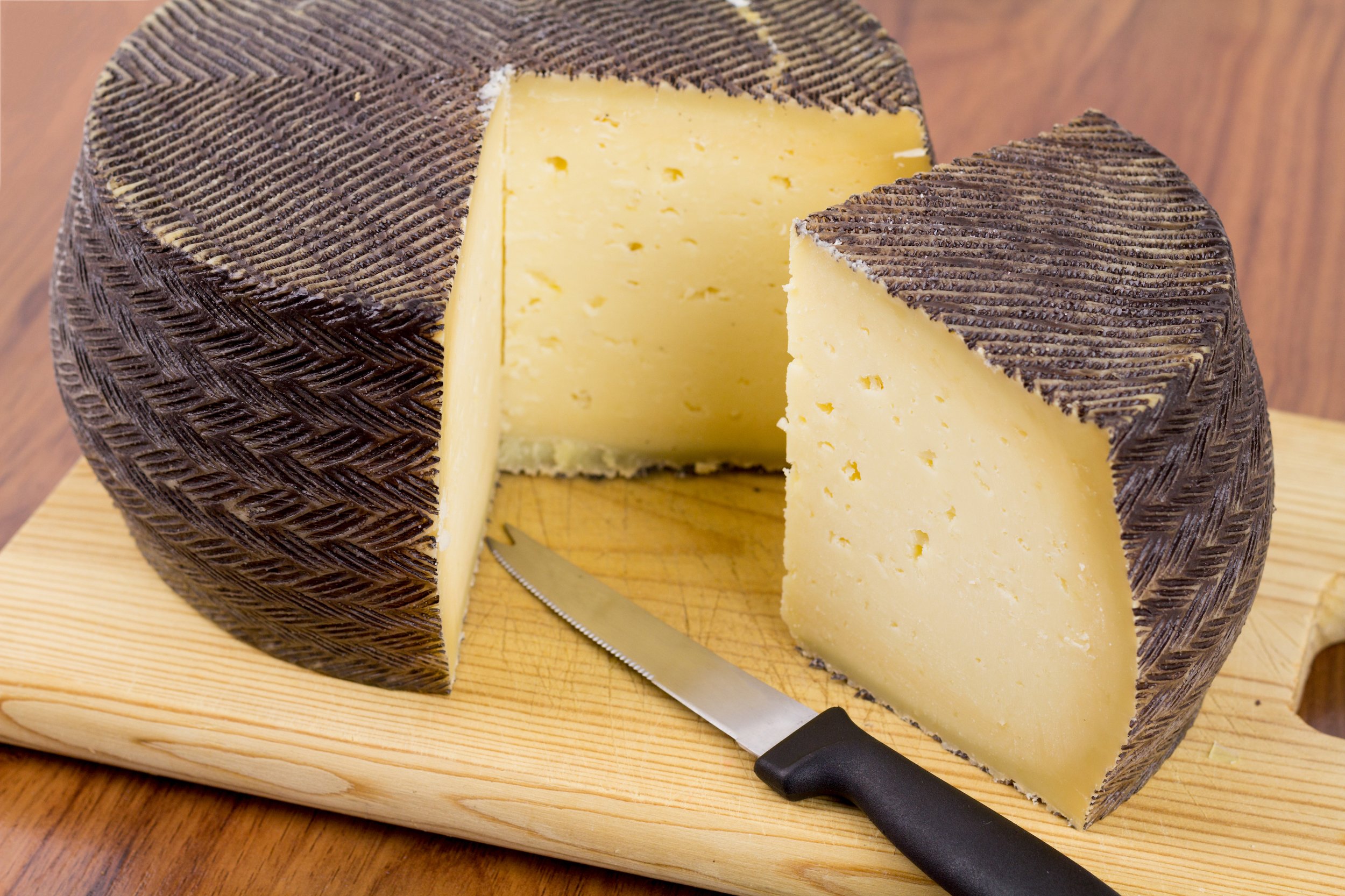Manchego History, Styles & Pairings | The Cheese Professor