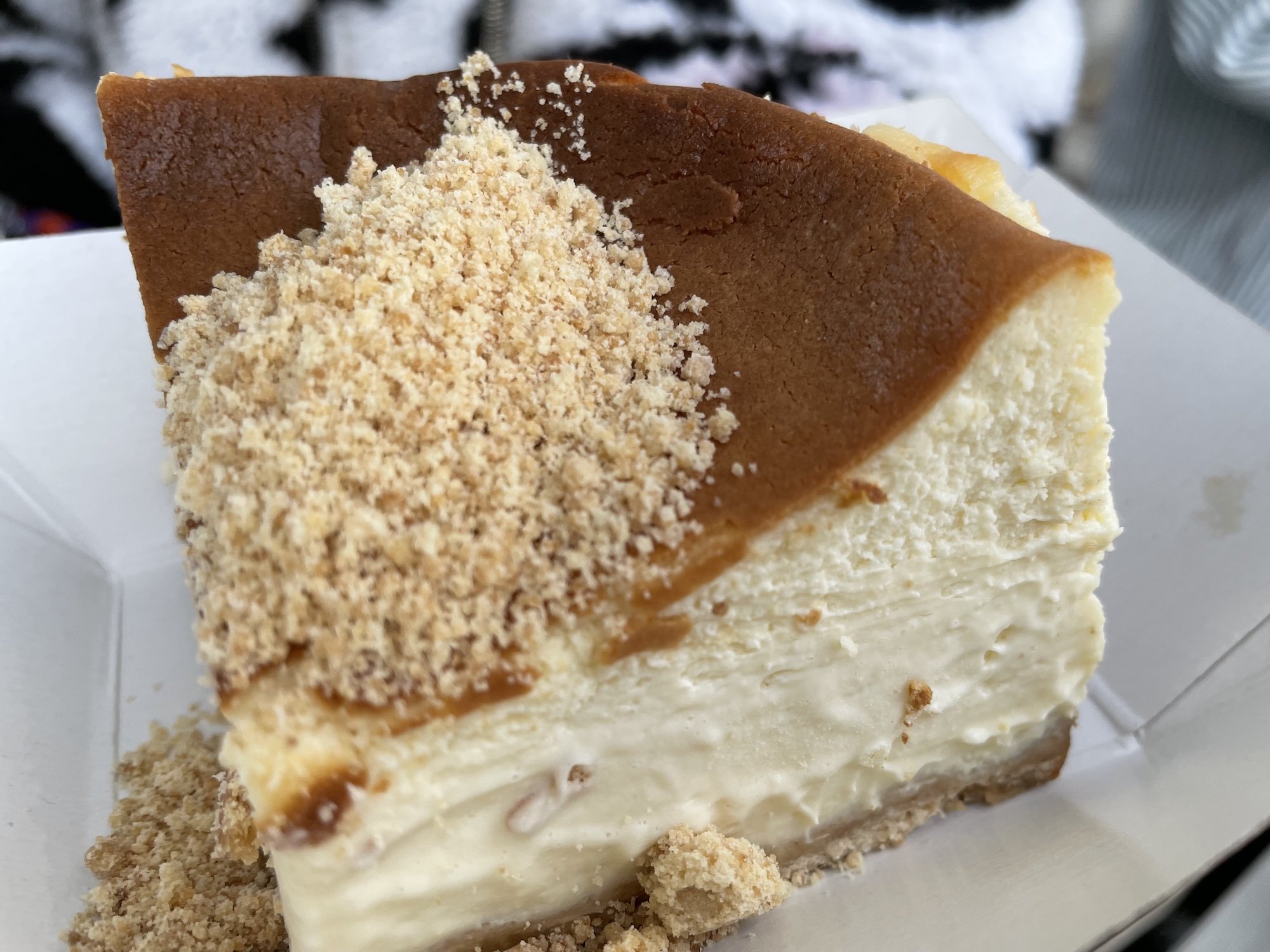 Basque Cheesecake from Oui Oui! Macaron